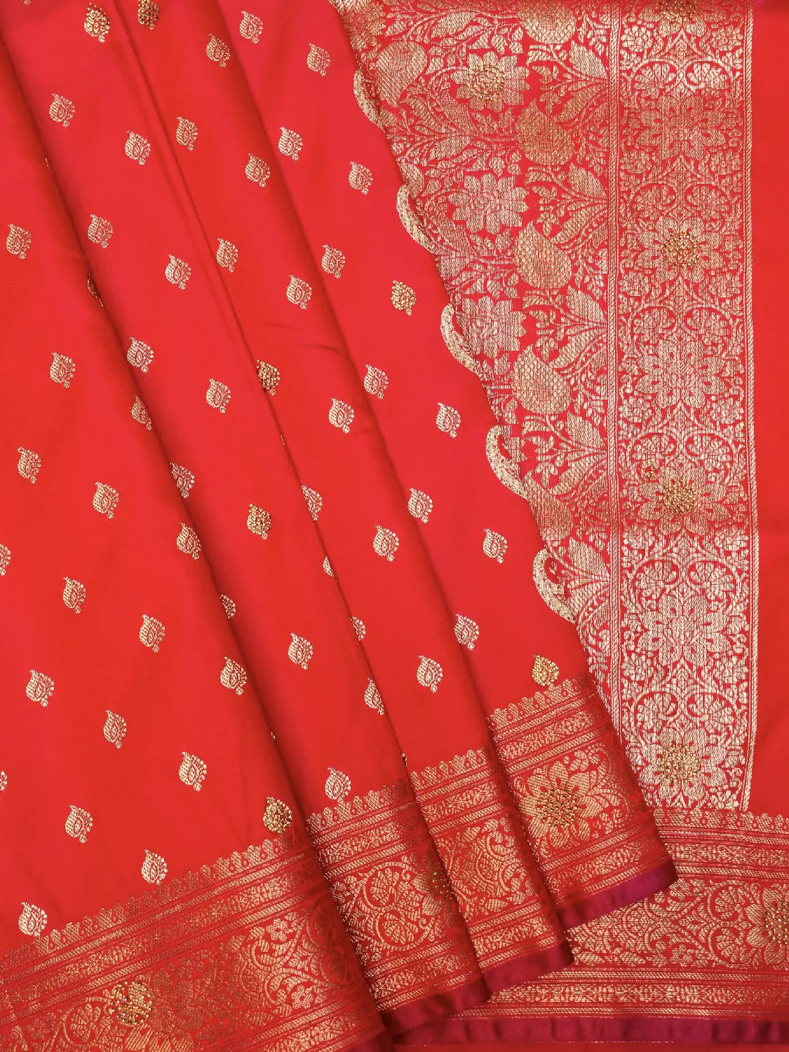 Vibrant Rani Pink Banarasi Silk Saree with Heavy Gold Zari Swarovski Crystal Stones Weave DSK0020