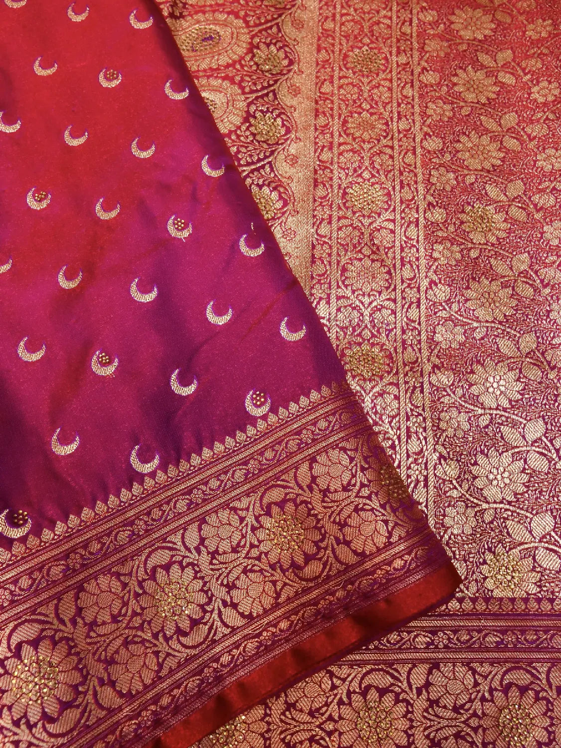 Vibrant Magenta Banarasi Silk Saree with Gold Crescent Moon Crystal Stone Buttas DSK0054