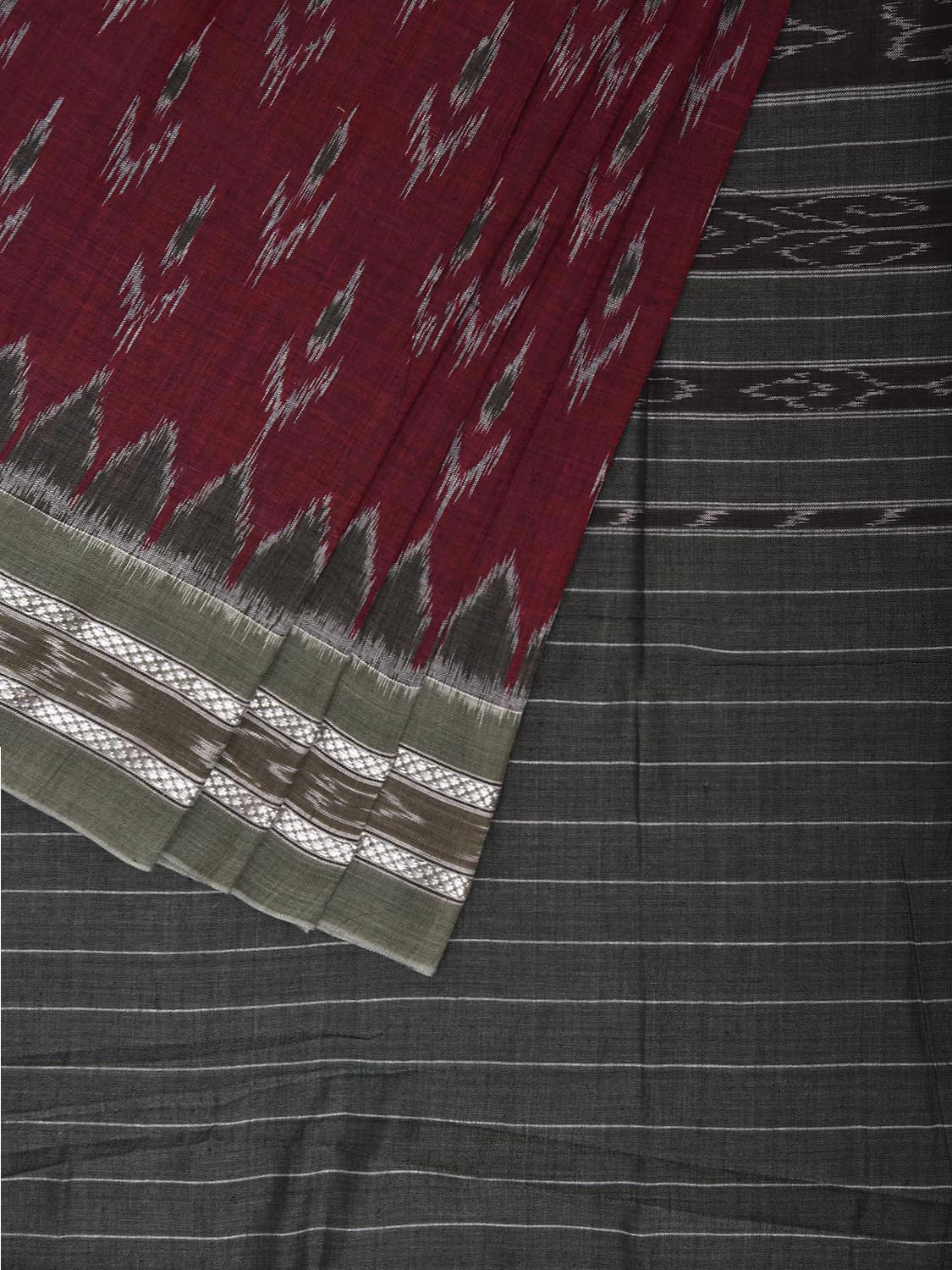 Dark Red and Grey Pochampally Ikat Cotton Handloom Saree with Buta and Pallu Design No Blouse i0971