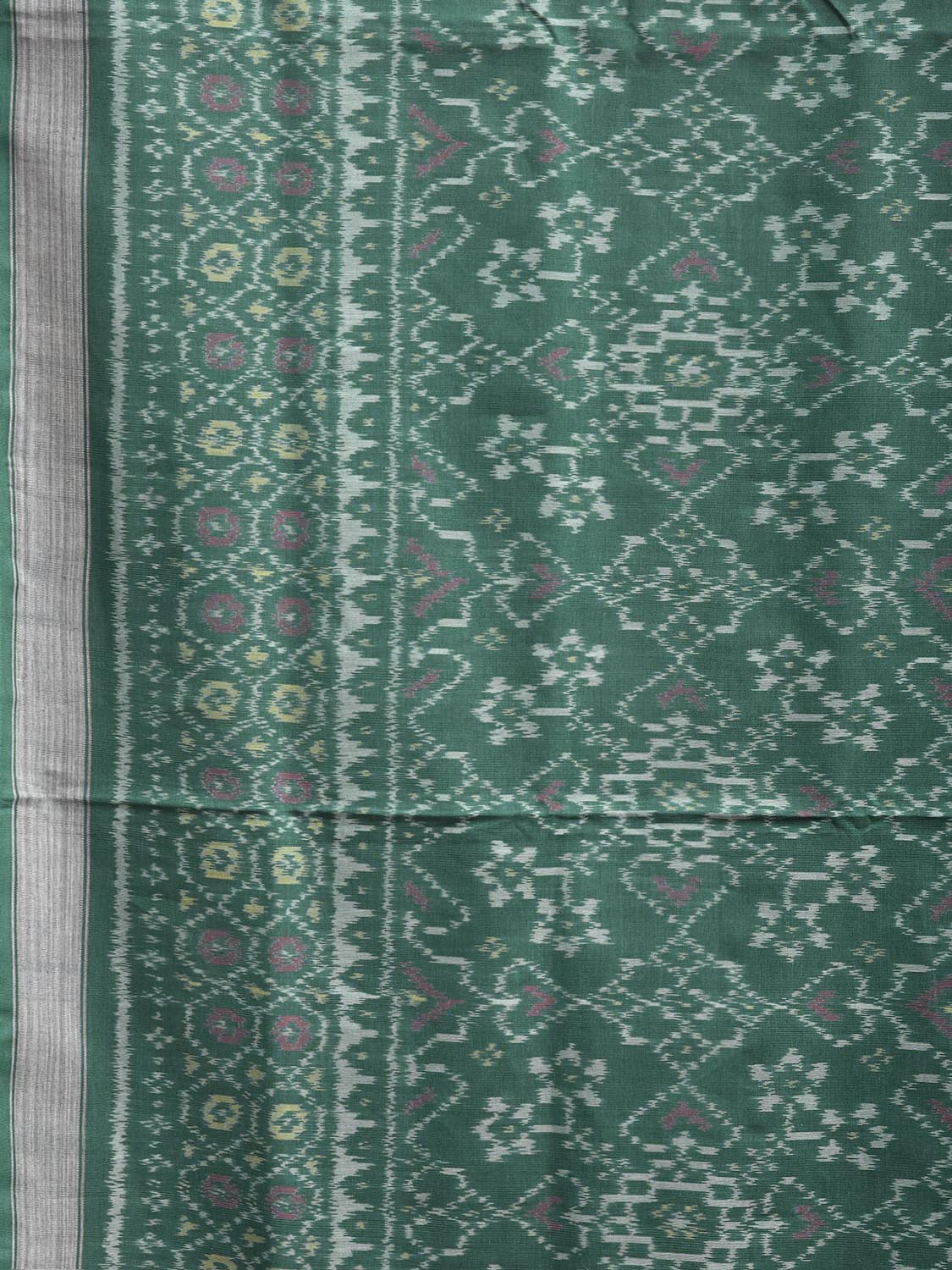 Green Ikat Cotton Handloom Saree with Grill All Over Design i0999