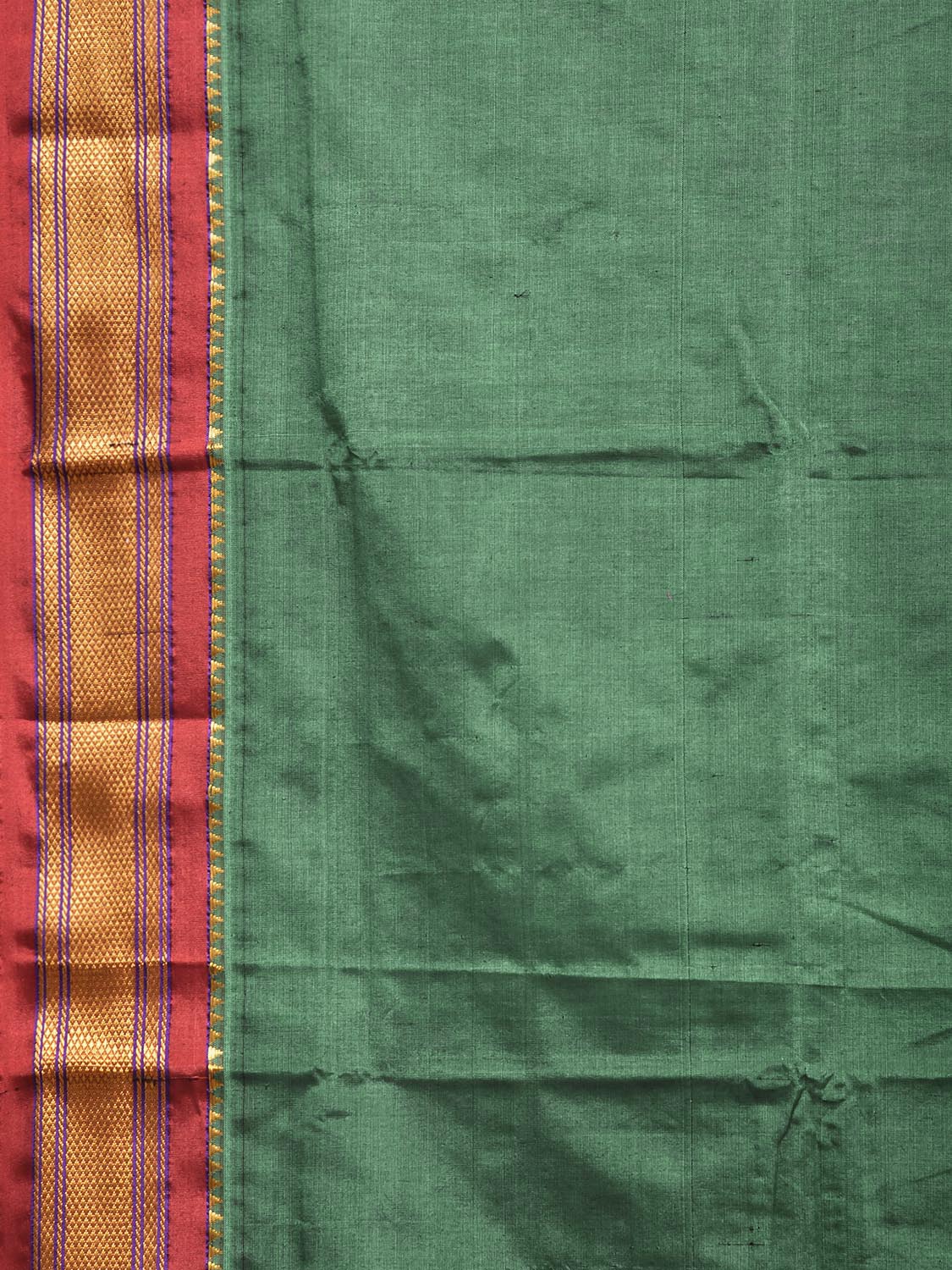 Green and Red ilkal Cotton Viscose Plain Saree with Contrast Pallu Design il0059