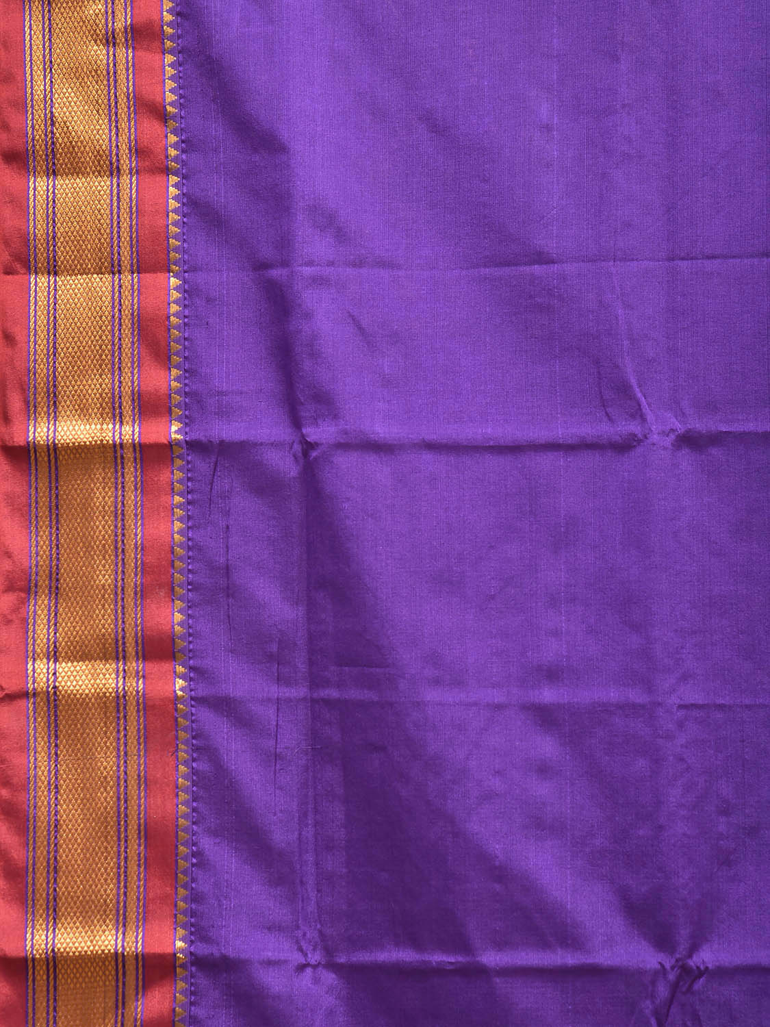 Purple and Red ilkal Cotton Viscose Plain Saree with Contrast Pallu Design il0061