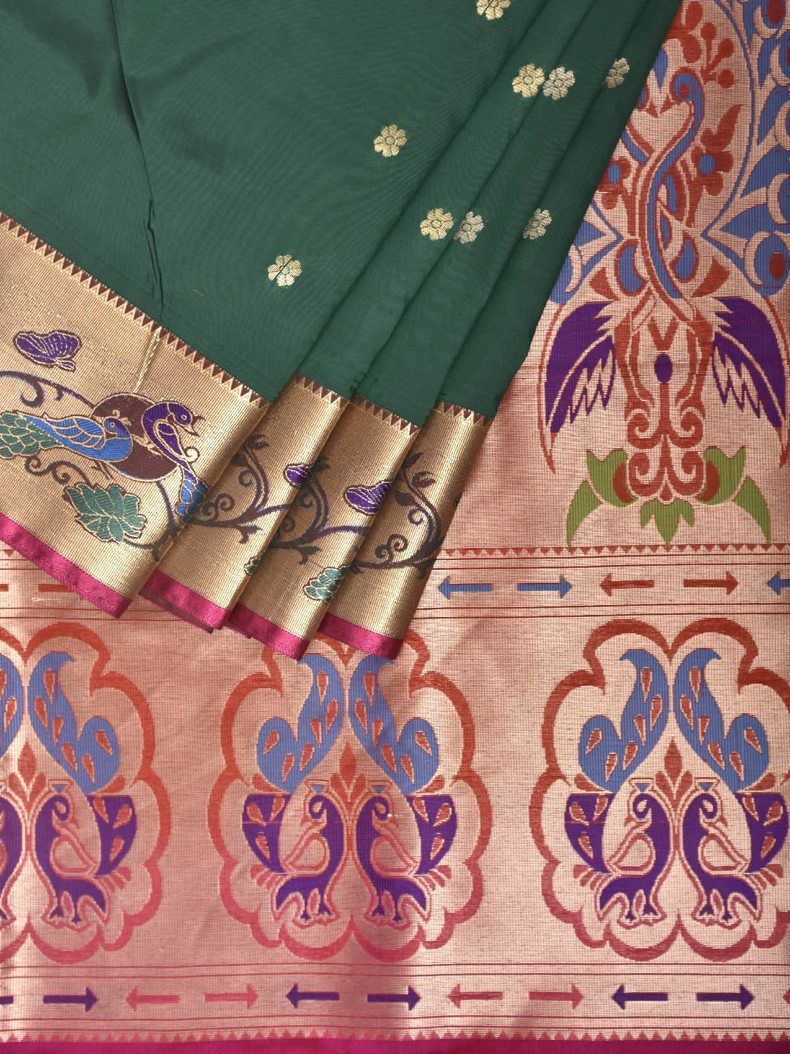 Green and Pink Jacquard Paithani Viscose Saree with Peacocks Pallu and Border Design jp0075