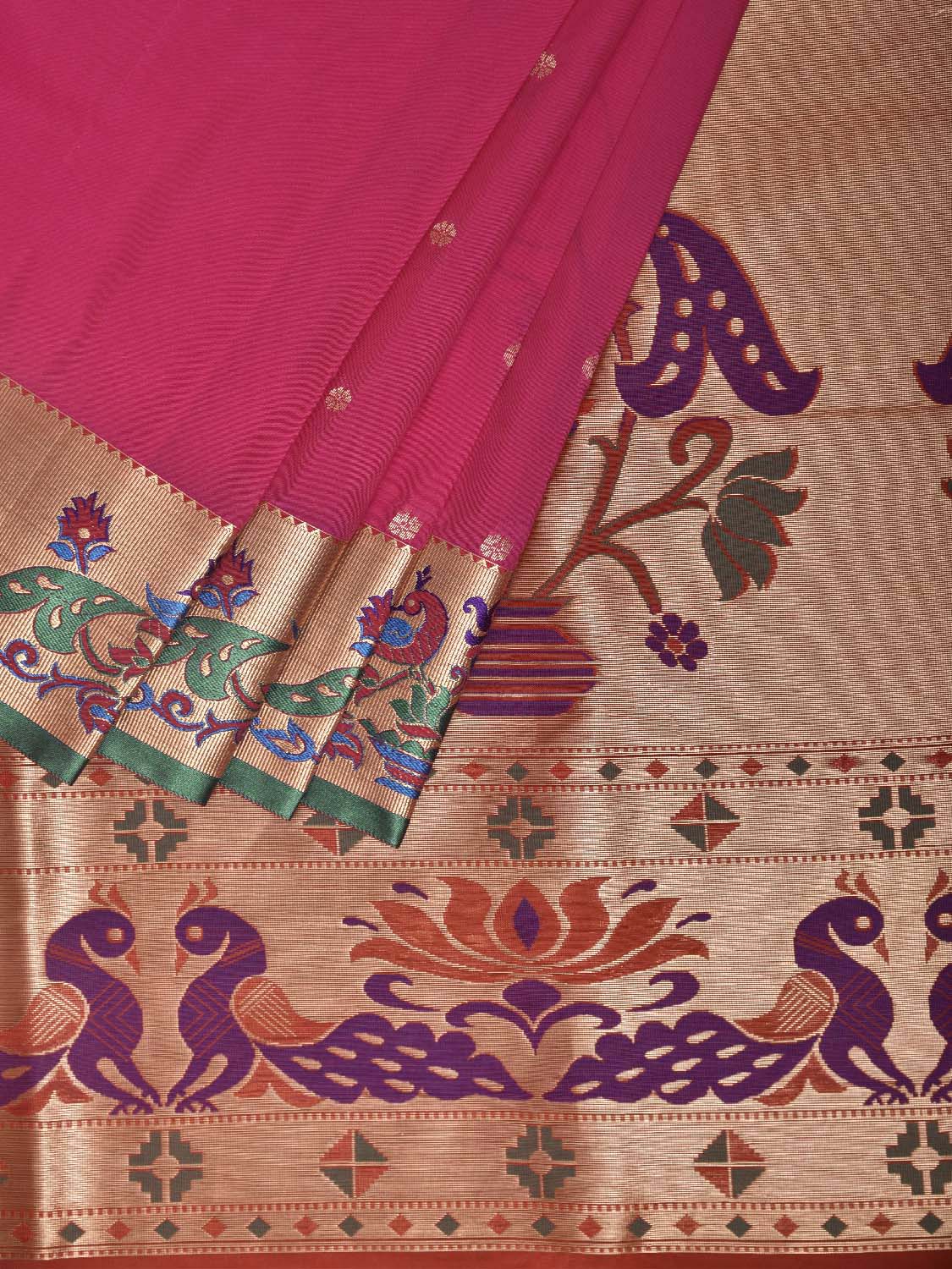Pink Jacquard Paithani Viscose Saree with Peacocks Pallu and Border Design jp0086