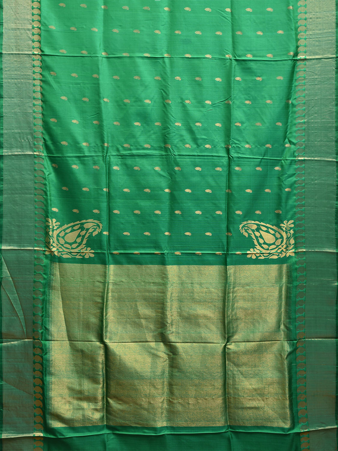 Green Kanchipuram Silk Handloom Saree with Corner Mango and Border Design k0802