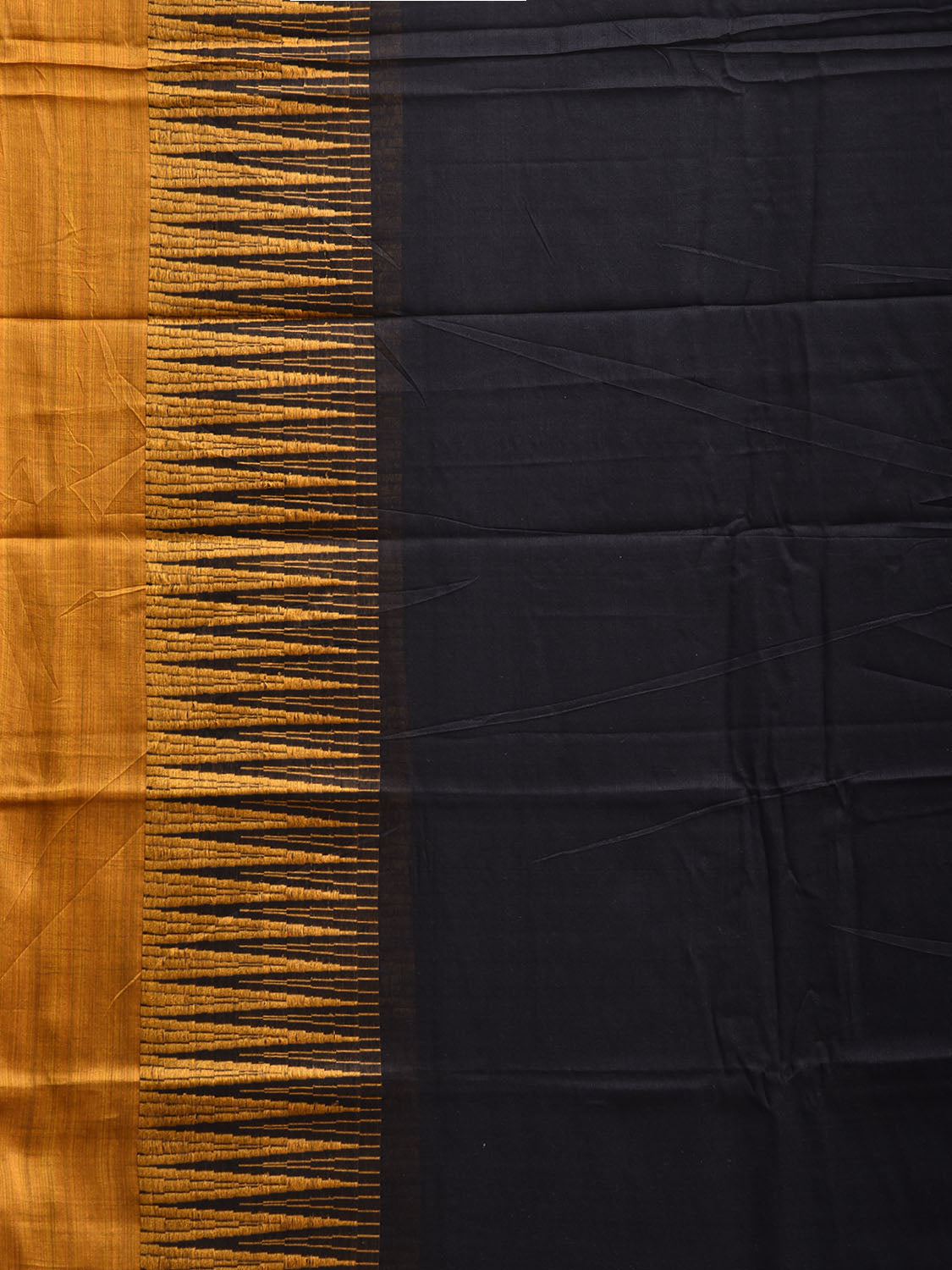 Black and Yellow Kanchipuram Cotton Plain Saree with Strips Pallu and Big Temple Border Design No Blouse k0894