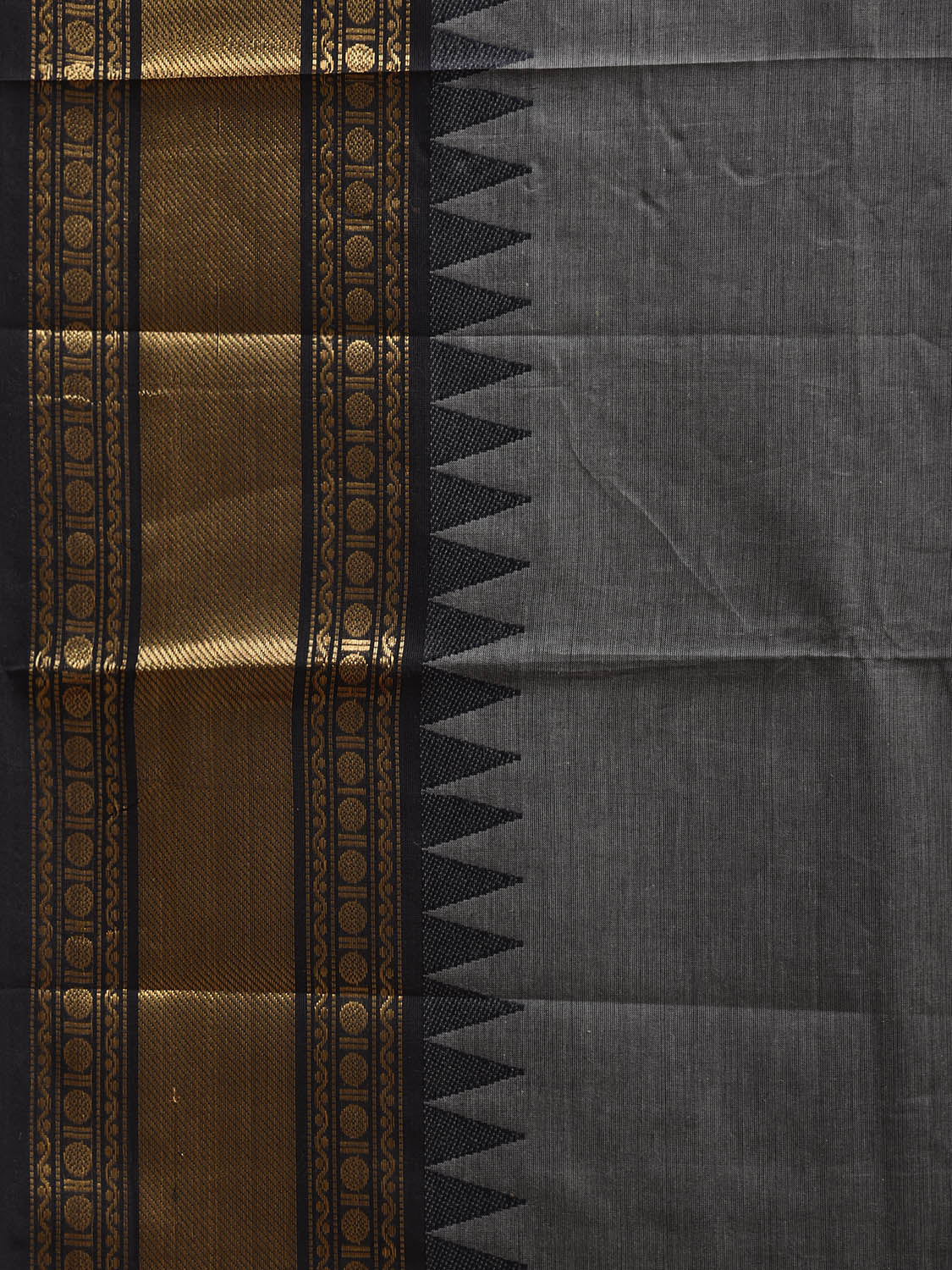 Grey and Black Kanchipuram Cotton Plain Saree with One Side Big Border Design k0903