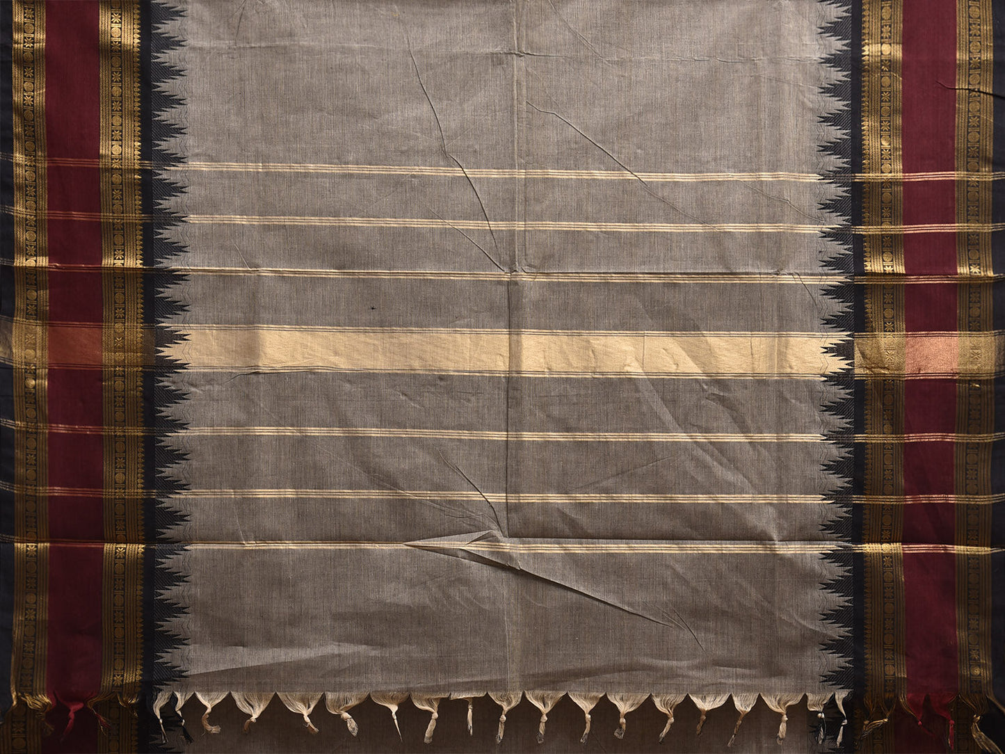 Light Grey and Maroon Kanchipuram Cotton Plain Saree with Big Temple Border Design k0908