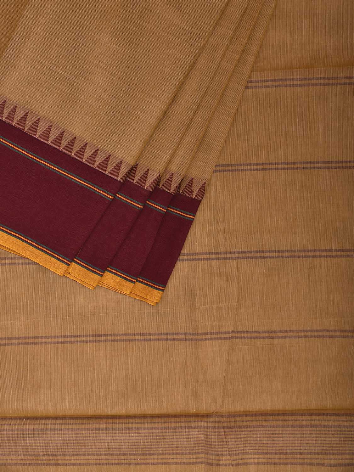 Cream and Maroon Kanchipuram Cotton Plain Saree with Strips Pallu Design k0918