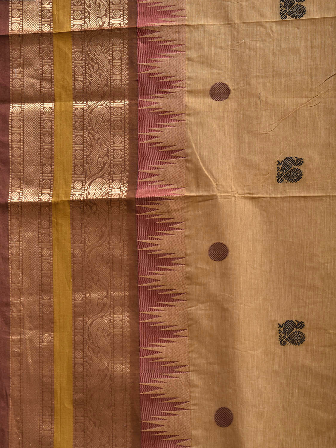 Cream Kanchipuram Cotton Saree with Big Temple Border and Pallu Design k0969