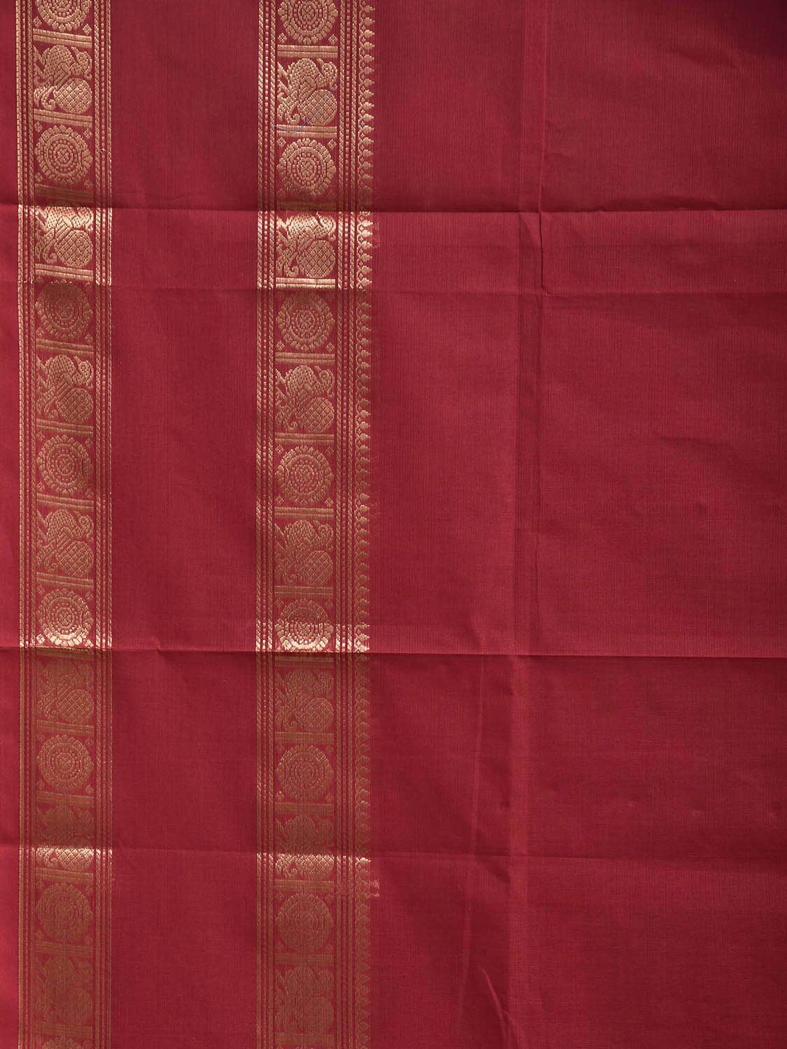 Red Kanchipuram Cotton Plain Saree with Border and Strips Pallu Design k1045