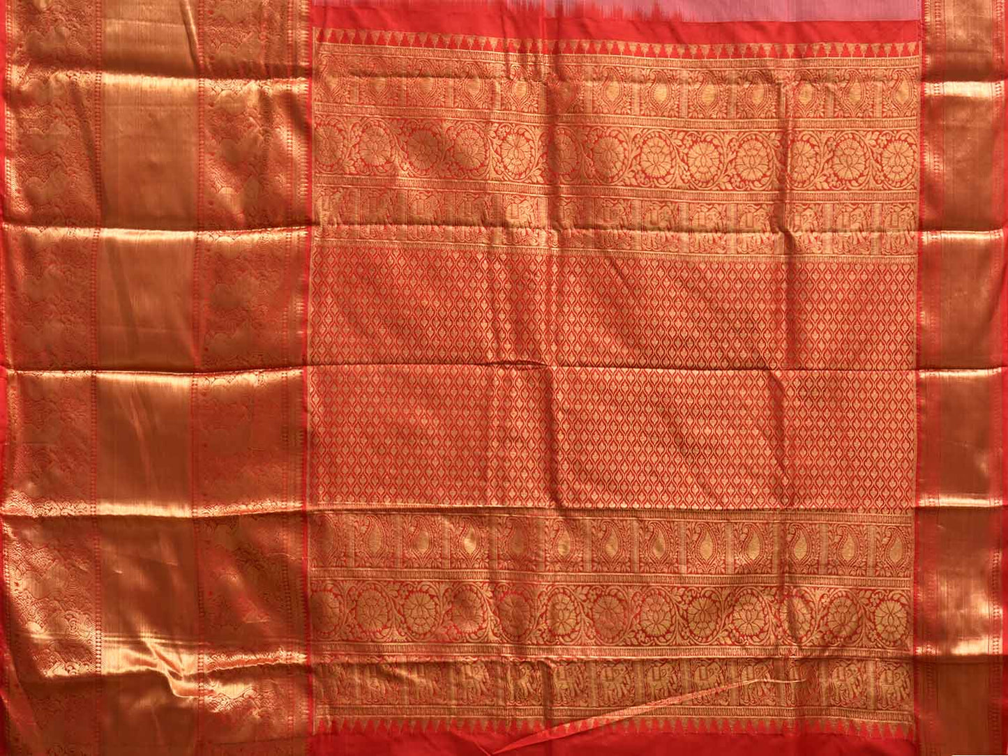 White and Red Kanchipuram Silk Plain Saree with Border and Pallu Design k1060
