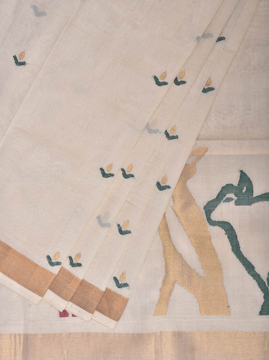White Khadi Cotton Handloom Saree with Cows and Tree Pallu Design kh0744