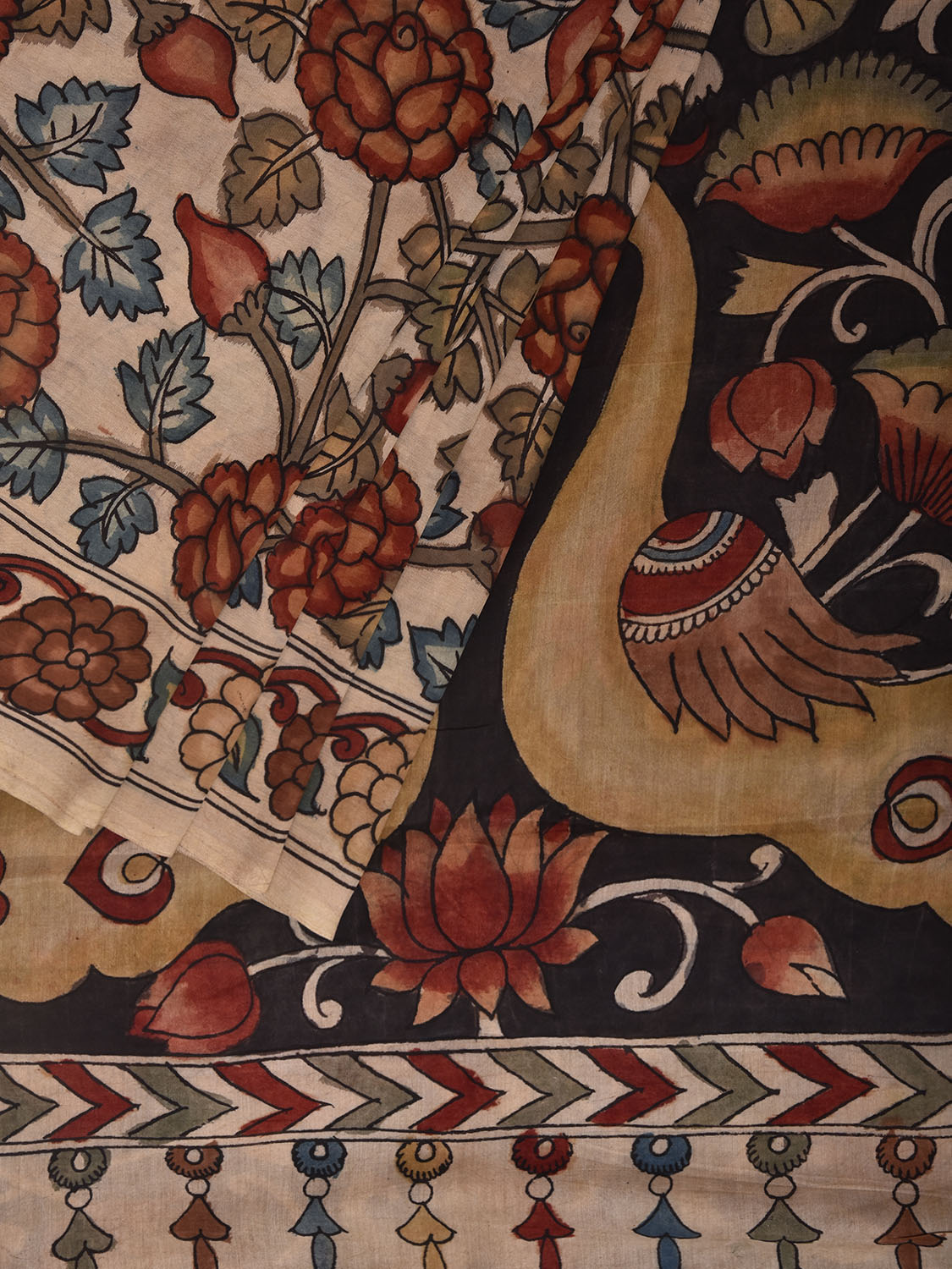 Cream and Black Kalamkari Hand Painted Silk Handloom Saree with Floral and Peacocks Pallu Design KL0850