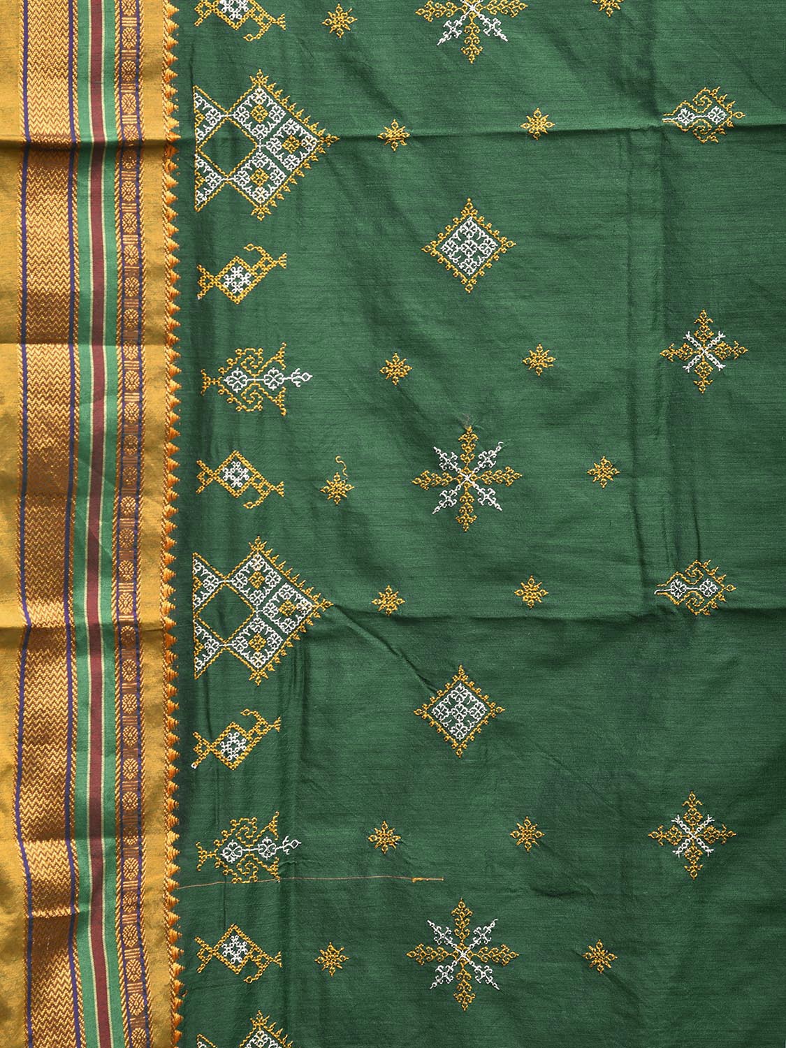 Green and Yellow Kasuti Work On ilkal Cotton Viscose Saree with Contrast Pallu Design No Blouse ku0001