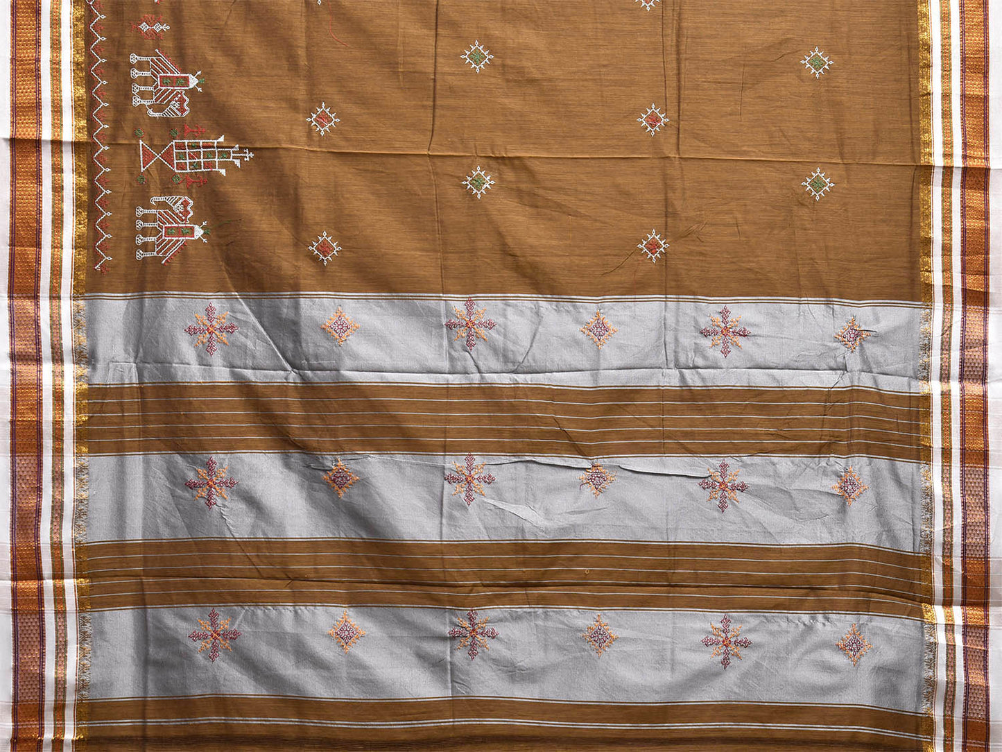Fawn and White Kasuti Work On ilkal Cotton Viscose Saree with Contrast Pallu Design No Blouse ku0002
