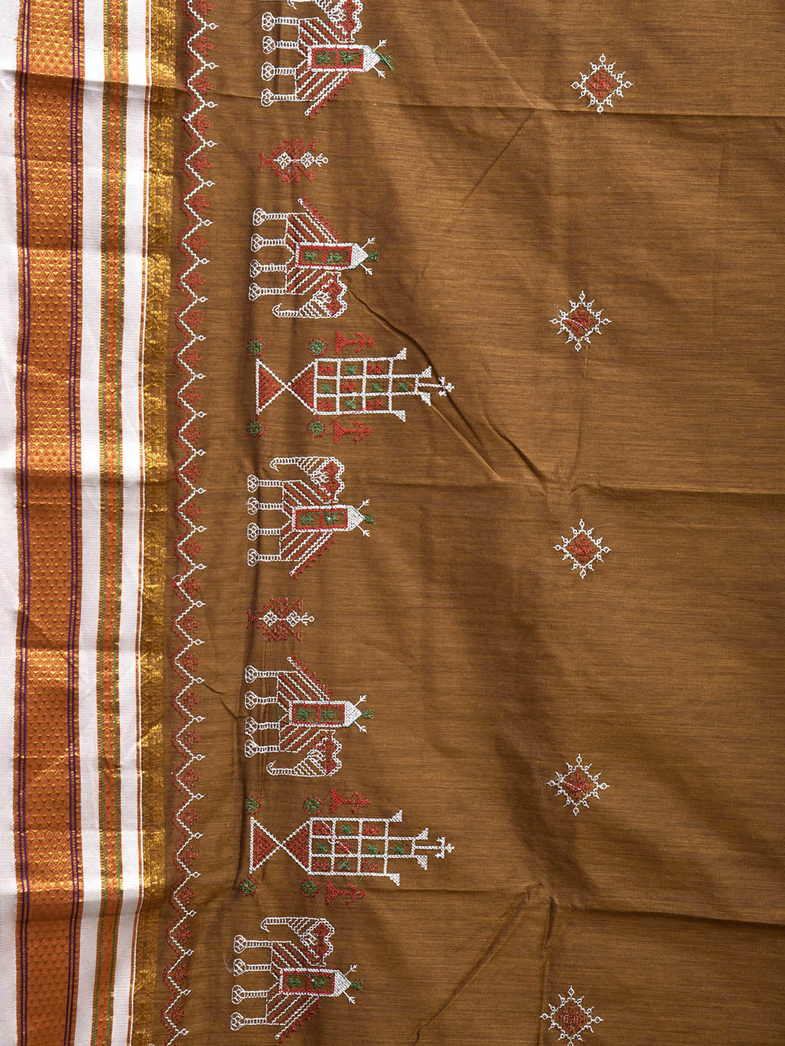 Fawn and White Kasuti Work On ilkal Cotton Viscose Saree with Contrast Pallu Design No Blouse ku0002
