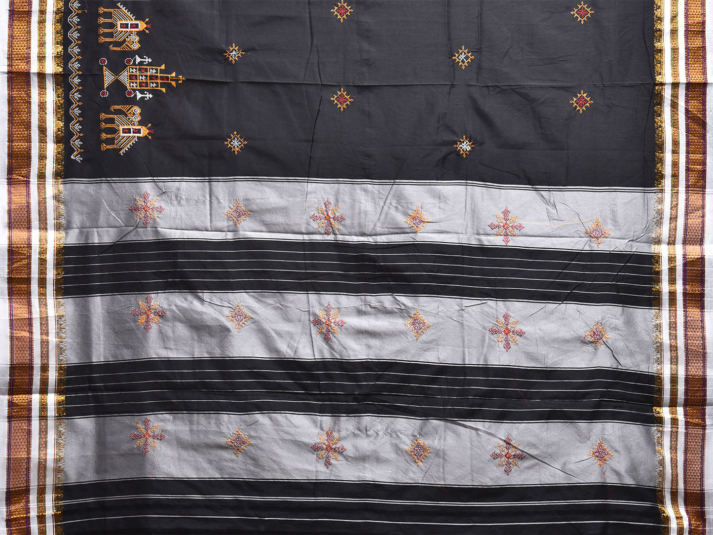 Black and White Kasuti Work On ilkal Cotton Viscose Saree with Contrast Pallu Design No Blouse ku0003