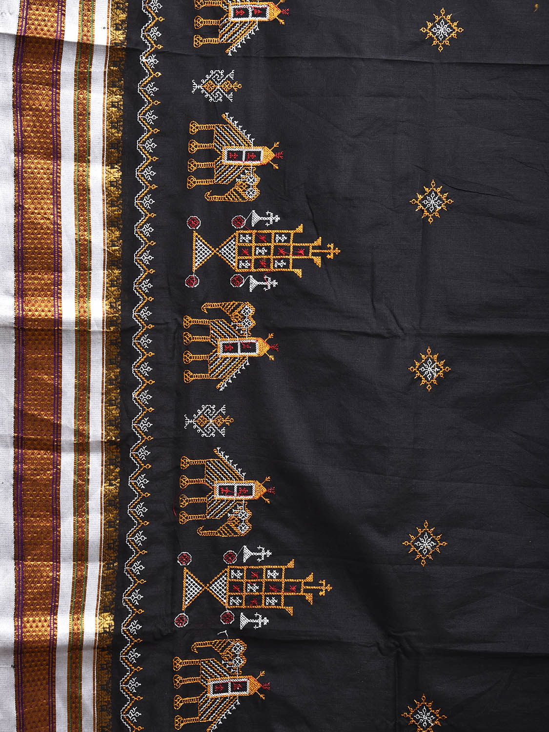 Black and White Kasuti Work On ilkal Cotton Viscose Saree with Contrast Pallu Design No Blouse ku0003