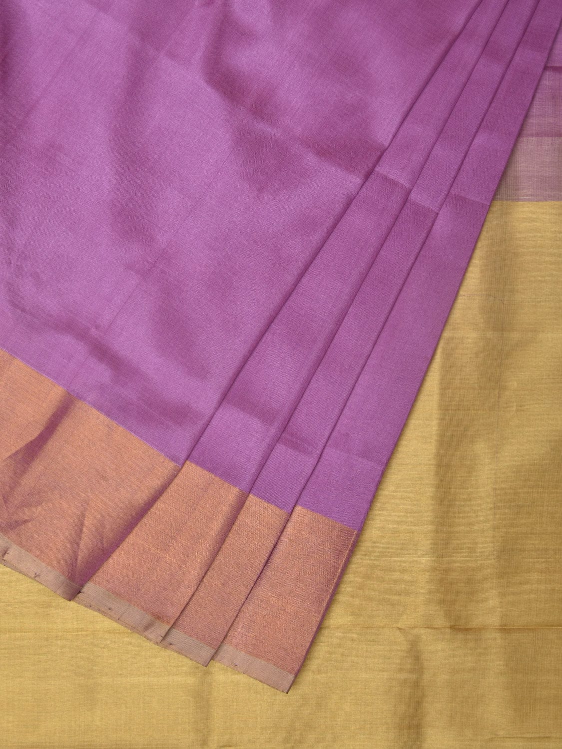 Lavender and Cream Uppada Silk Handloom Plain Saree with Contrast Pallu Design u2111