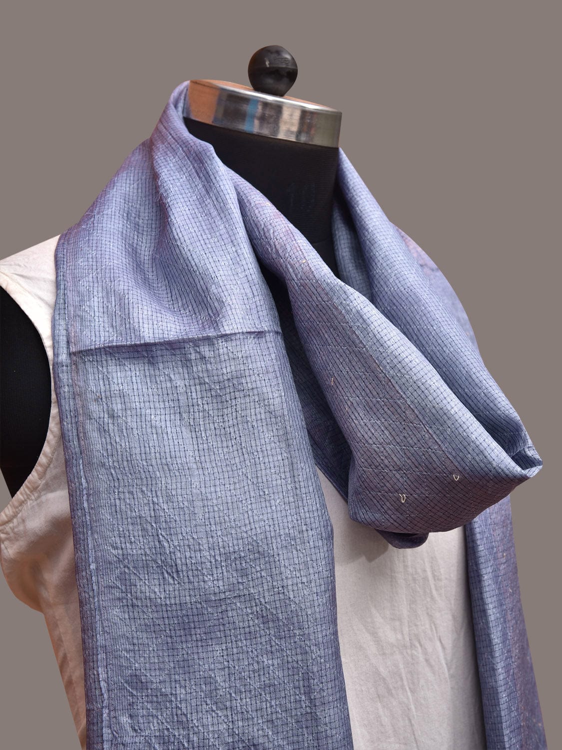 Lavender Shibori Tussar Handloom Dupatta with Grill Design ds3619