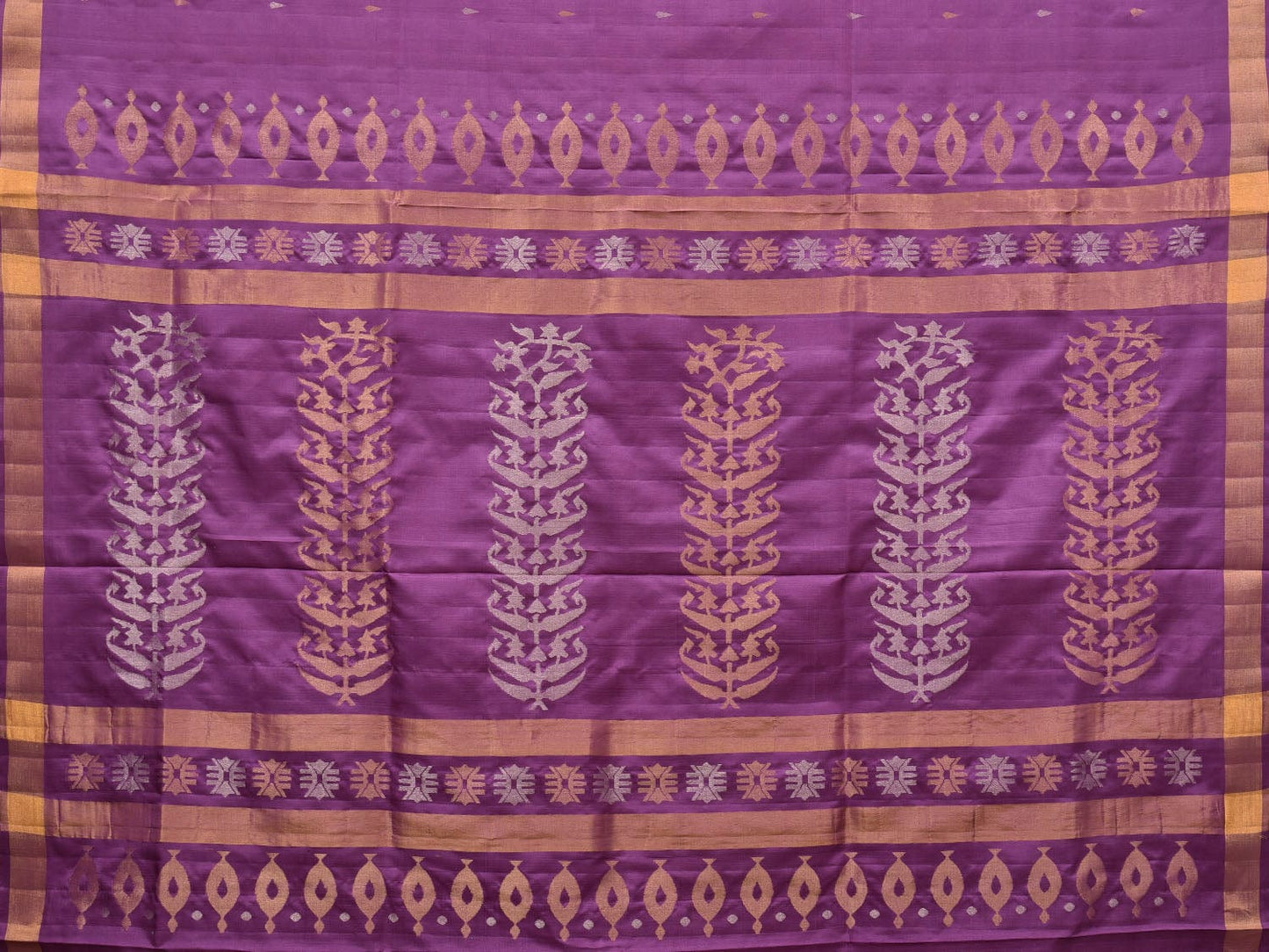 Lavender Uppada Silk Handloom Saree with Karpur Pallu Design u1976
