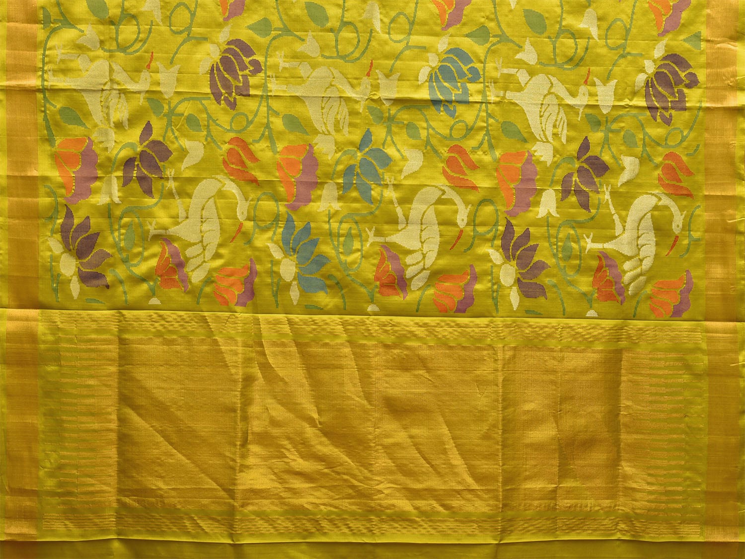 Lemon Uppada Silk Handloom Saree with All Over Birds and Lotus Design u2300