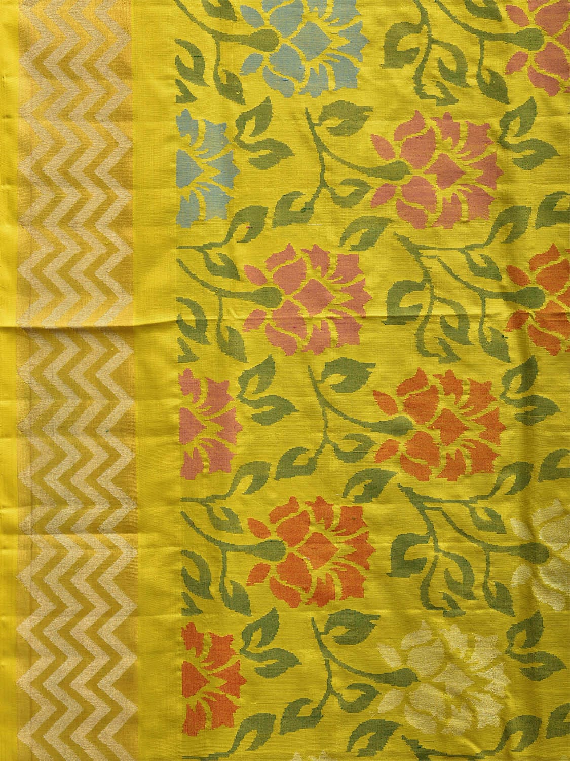 Lemon Uppada Silk Handloom Saree with All Over Lotus Flower and Border Design u2292
