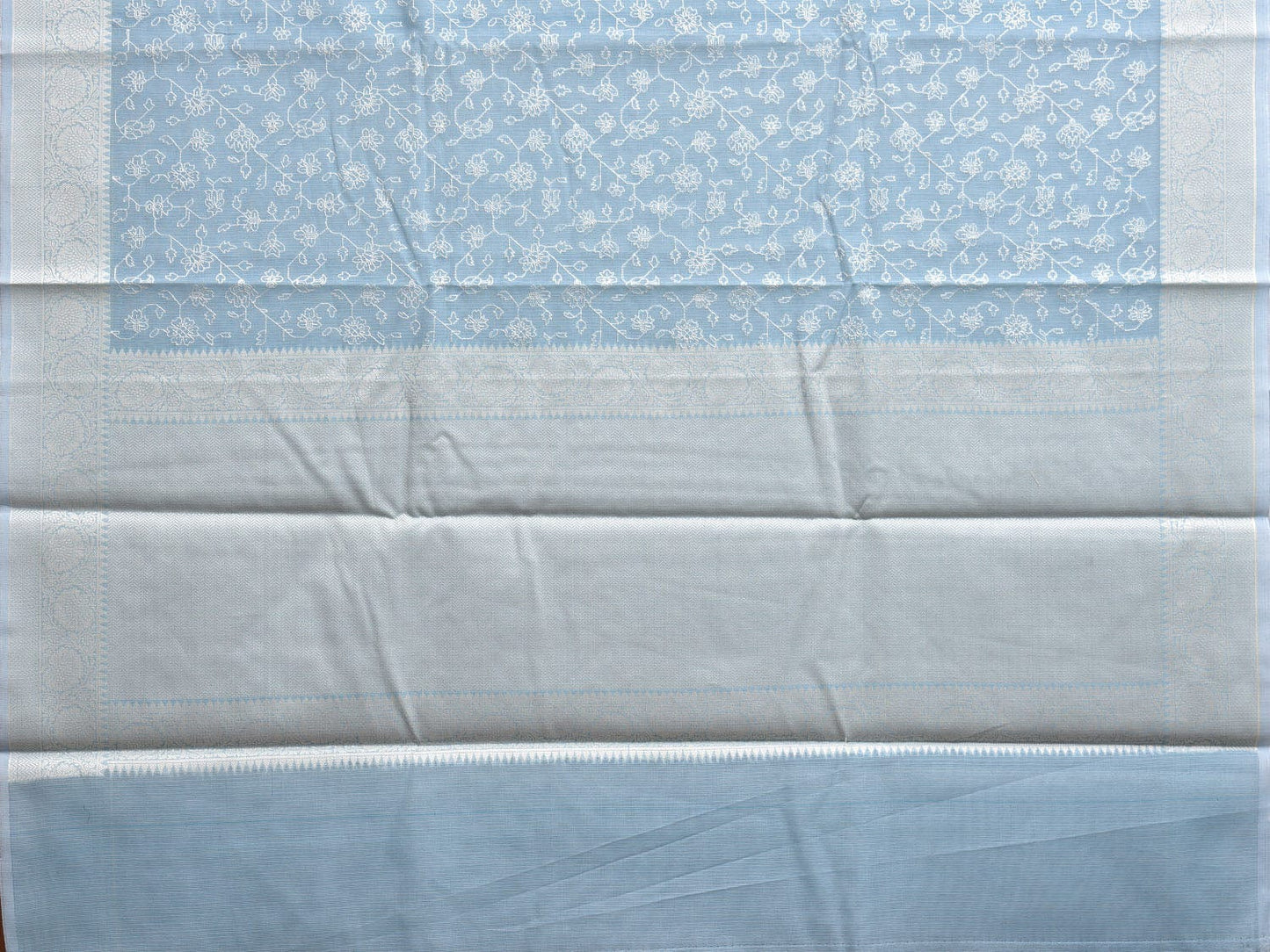 Light Blue Dhakai Jamdani Cotton Viscose Saree with Floral Embroidary Design dj0082