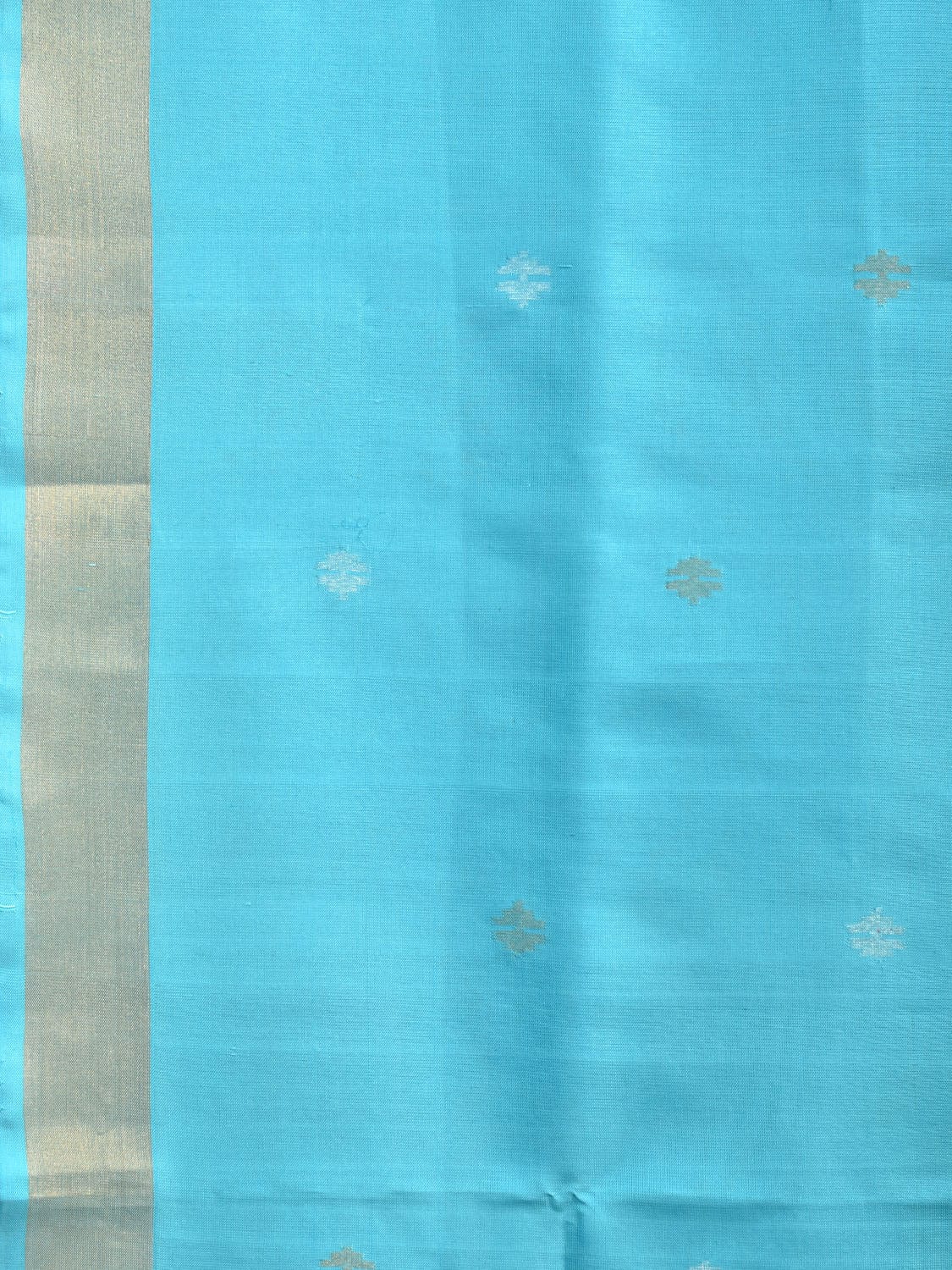 Light Blue Uppada Silk Handloom Saree with Jamdani Pallu Design u2252