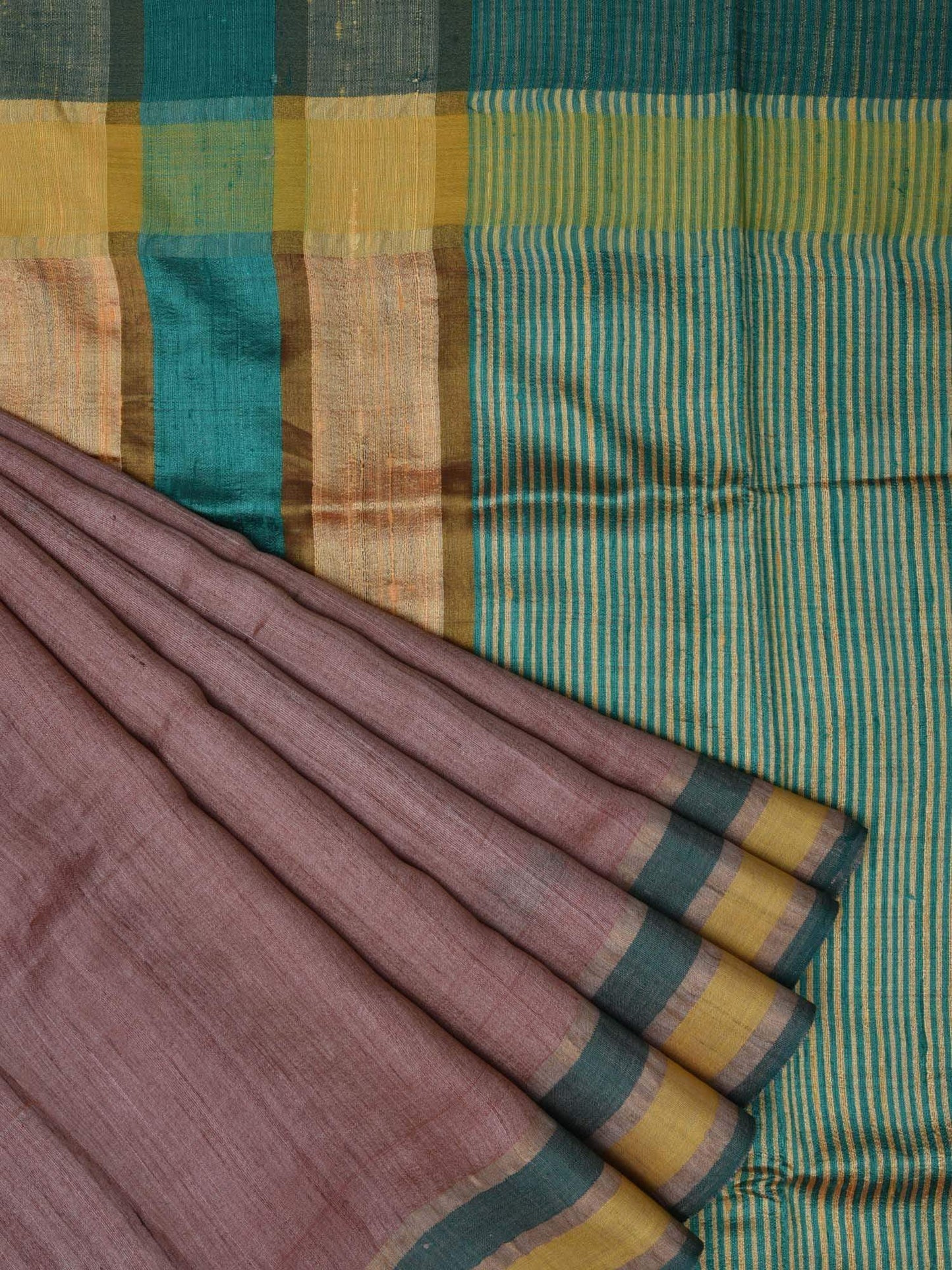 Light Brown Tussar Handloom Saree with Geecha Pallu o0131