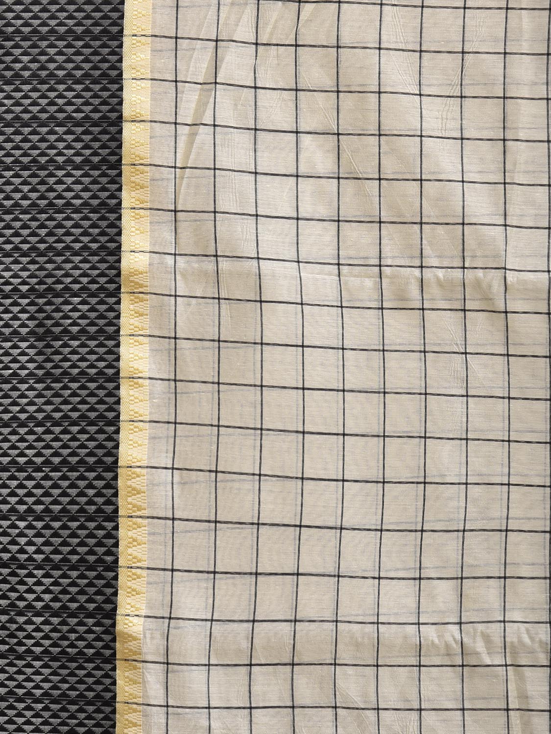 Light Cream and Black Bamboo Cotton Saree with Big Checks Design No Blouse bc0827