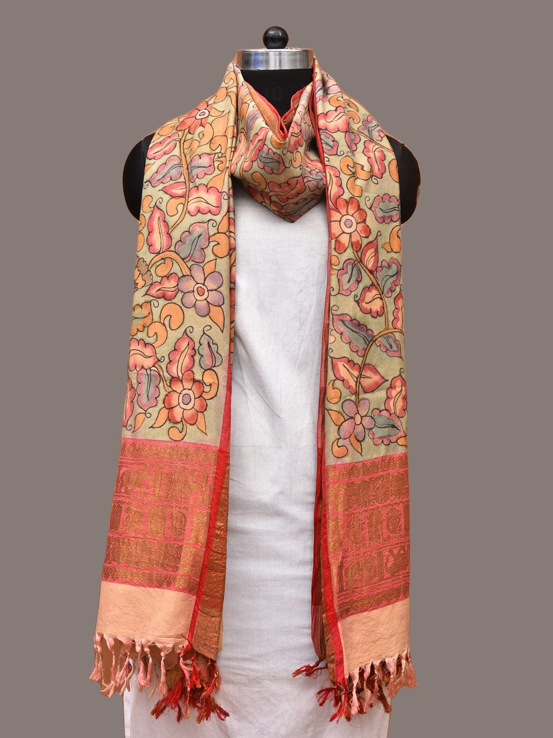 Light Green and Red Kalamkari Hand Painted Kanchipuram Silk Handloom Dupatta with Floral Design ds3321