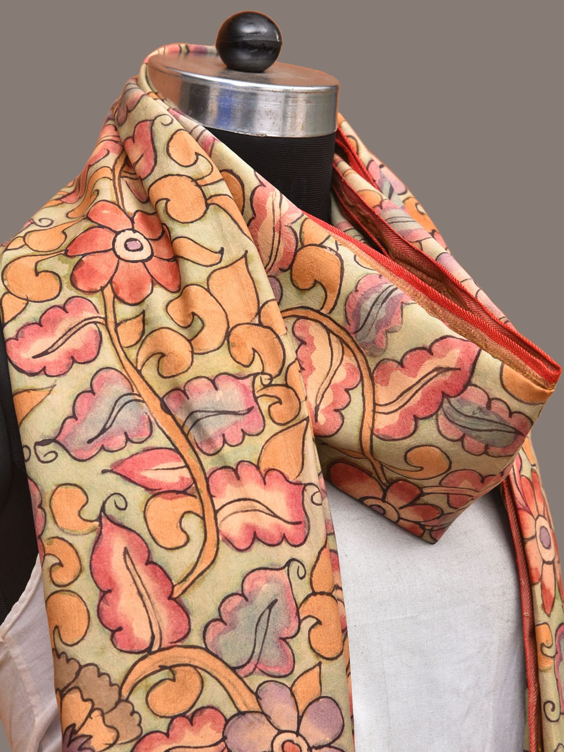 Light Green and Red Kalamkari Hand Painted Kanchipuram Silk Handloom Dupatta with Floral Design ds3321