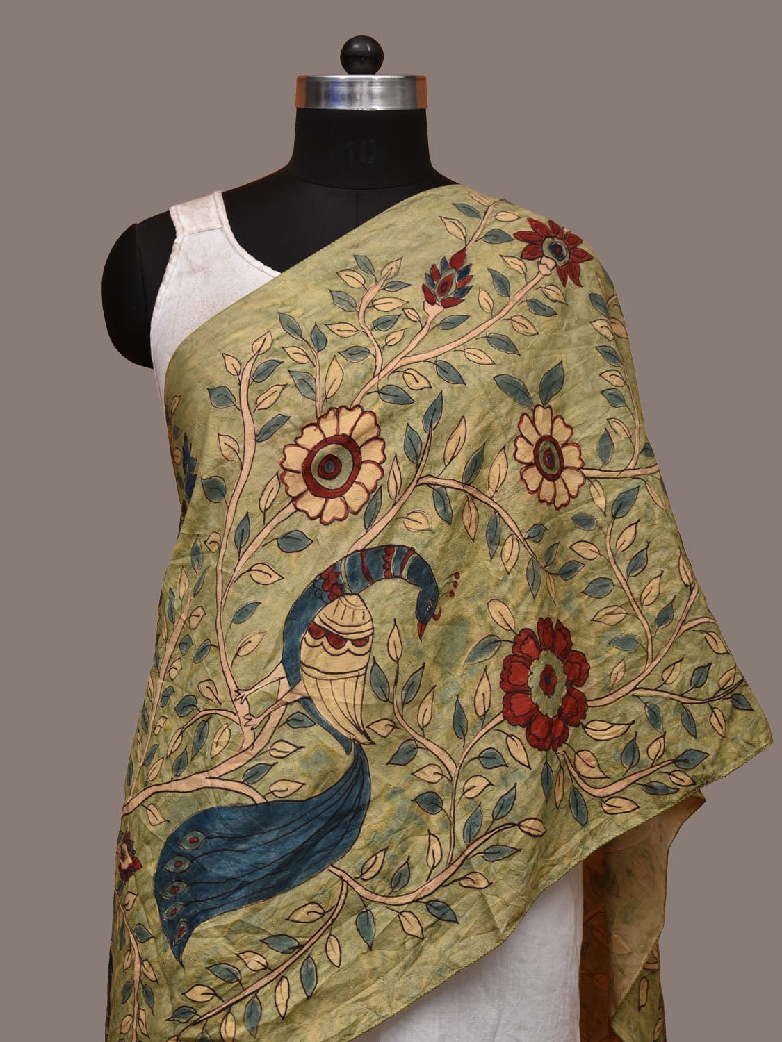 Light Green Kalamkari Hand Painted Sico Handloom Stole with Floral and Peacock Design ds3204