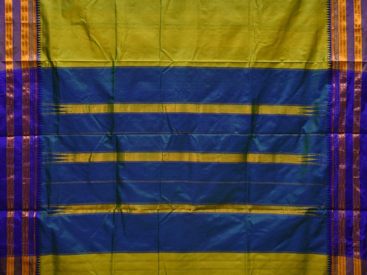 Light Green Narayanpet Silk Handloom Plain Saree with Traditional Border Design No Blouse np0463