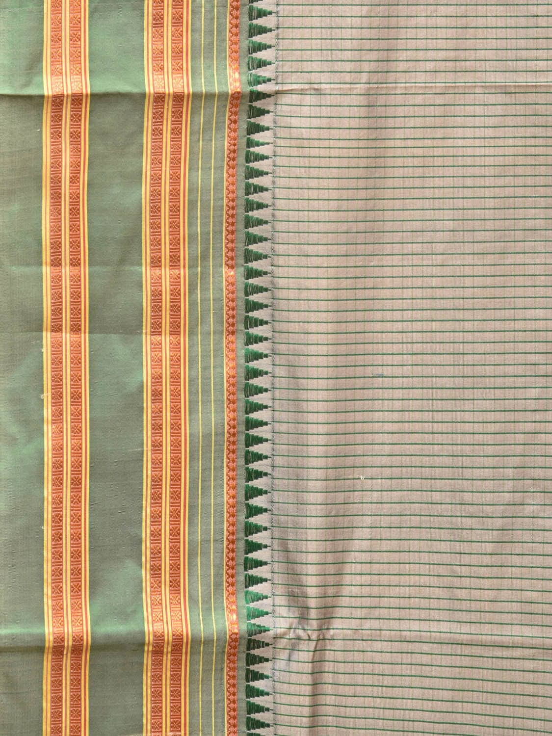 Light Grey and Green Narayanpet Silk Handloom Saree with Checks Design No Blouse np0750