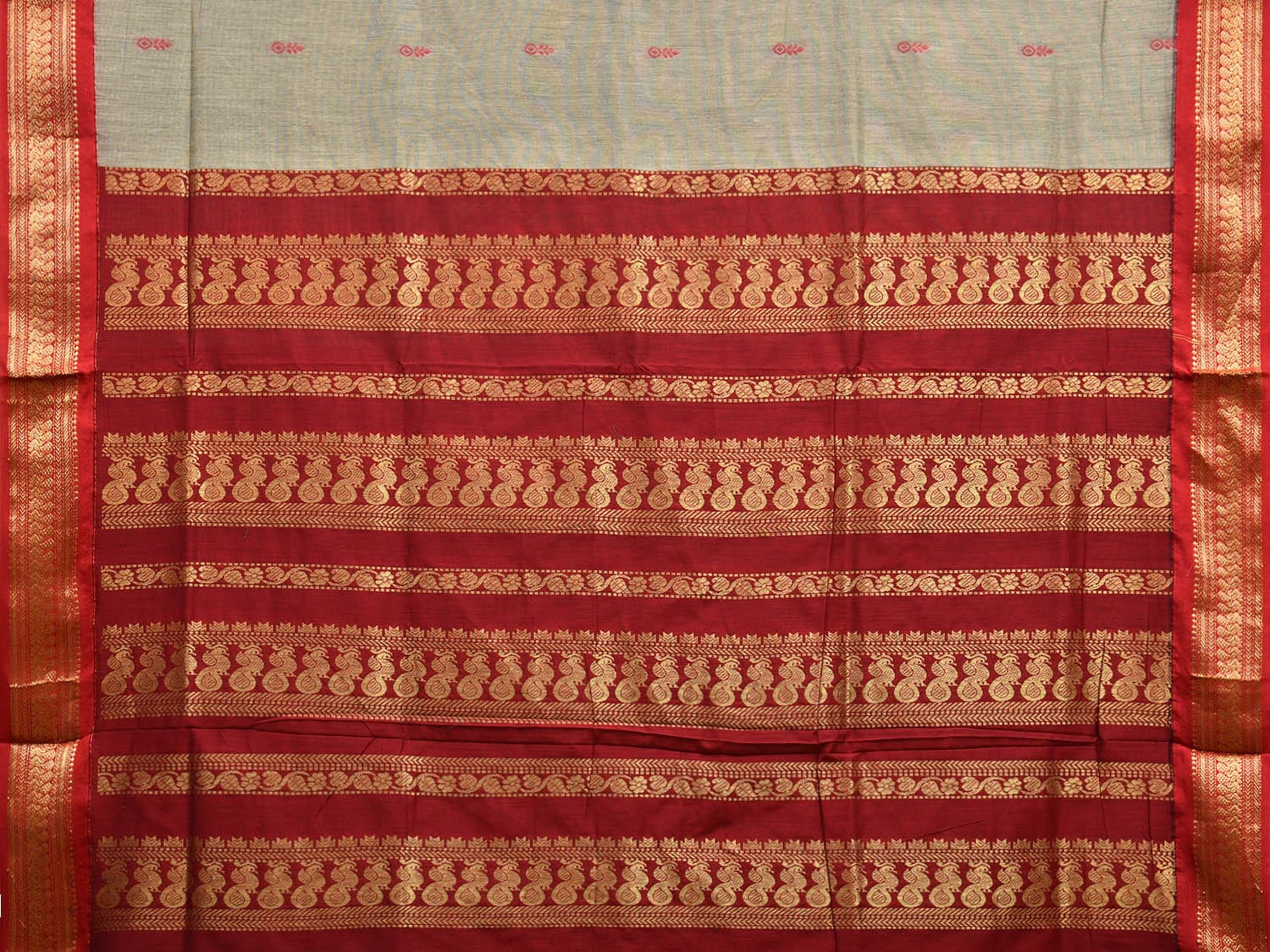 Light Grey and Red Gadwal Cotton Viscose Saree with Border and Pallu Design g0454