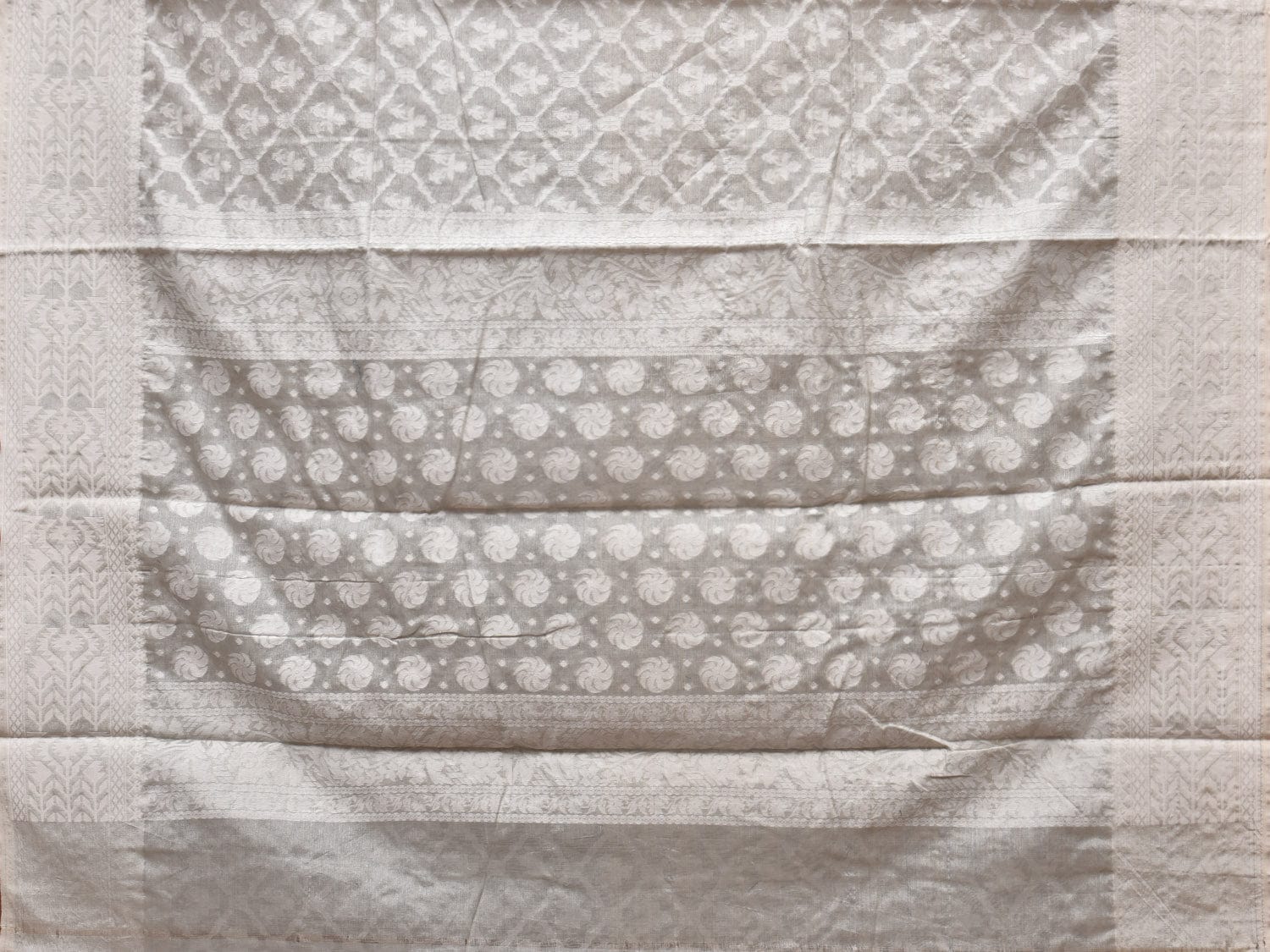 Light Grey Cut Work Tussar Cotton Saree with All Over Jamdani Style Design o0442