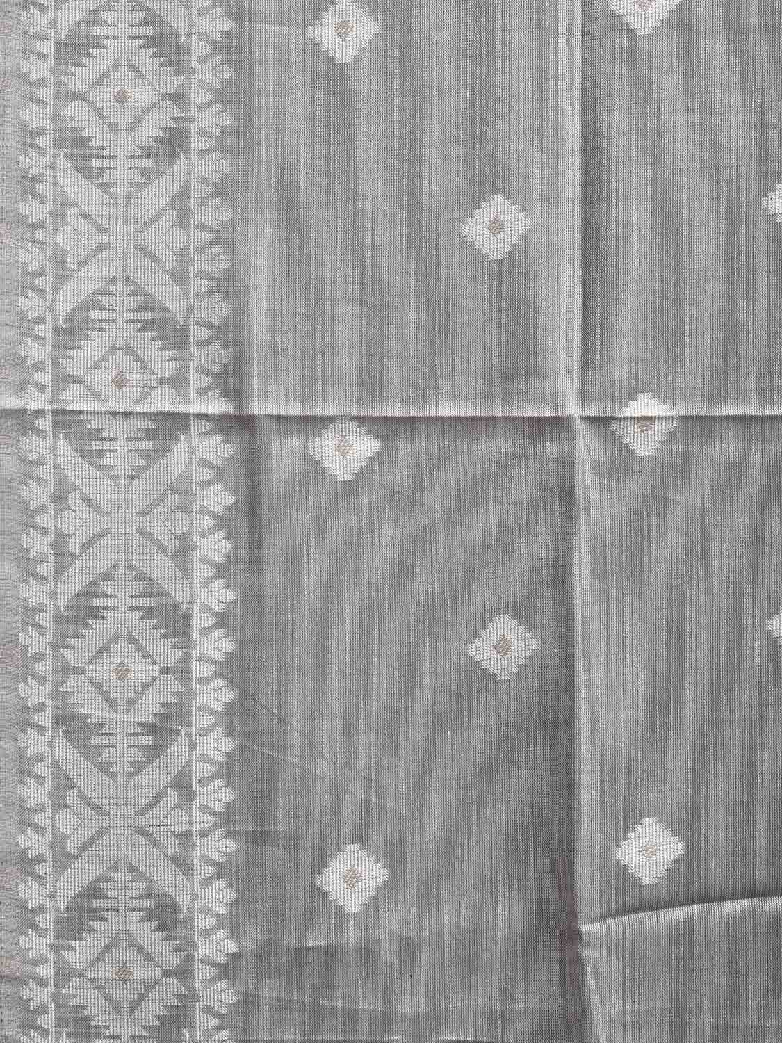 Light Grey Dhakai Jamdani Cotton Viscose Saree with Border and Pallu Design dj0130