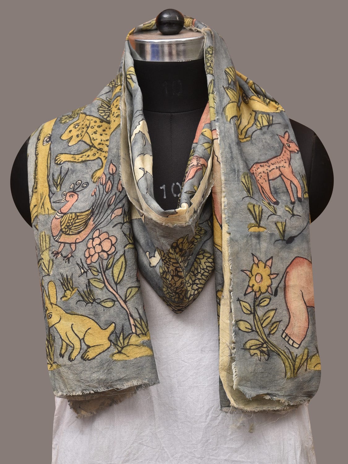 Light Grey Kalamkari Hand Painted Sico Stole with Animals Design ds3460