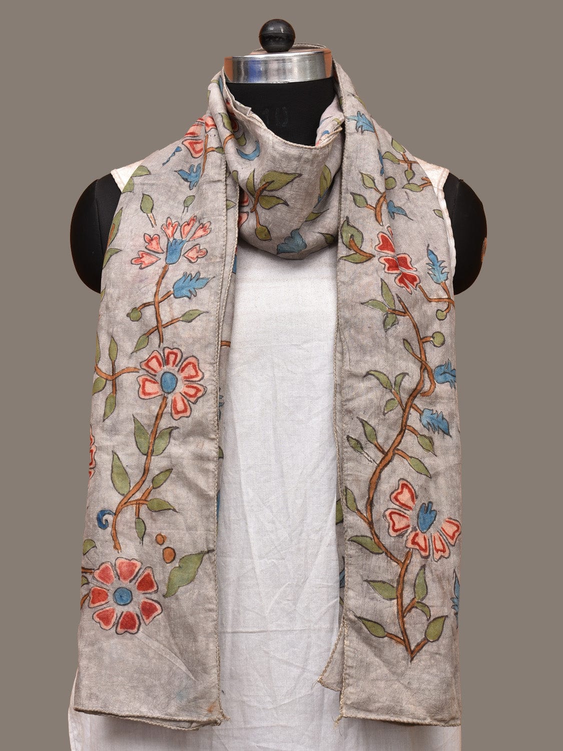 Light Grey Kalamkari Hand Painted Sico Stole with Floral Design ds3226