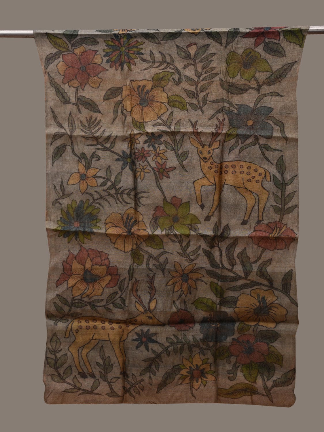 Light Grey Kalamkari Hand Painted Tussar Handloom Stole with Deers and Flowers Design ds2687