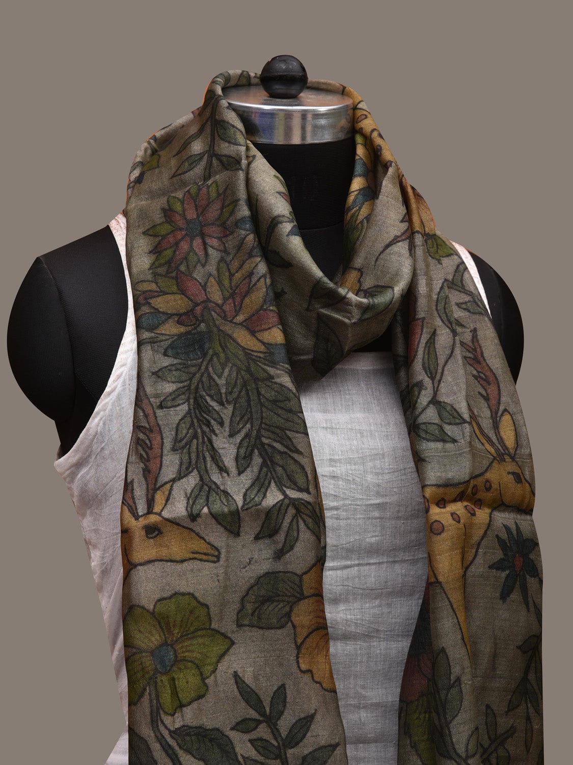 Light Grey Kalamkari Hand Painted Tussar Handloom Stole with Deers and Flowers Design ds2687