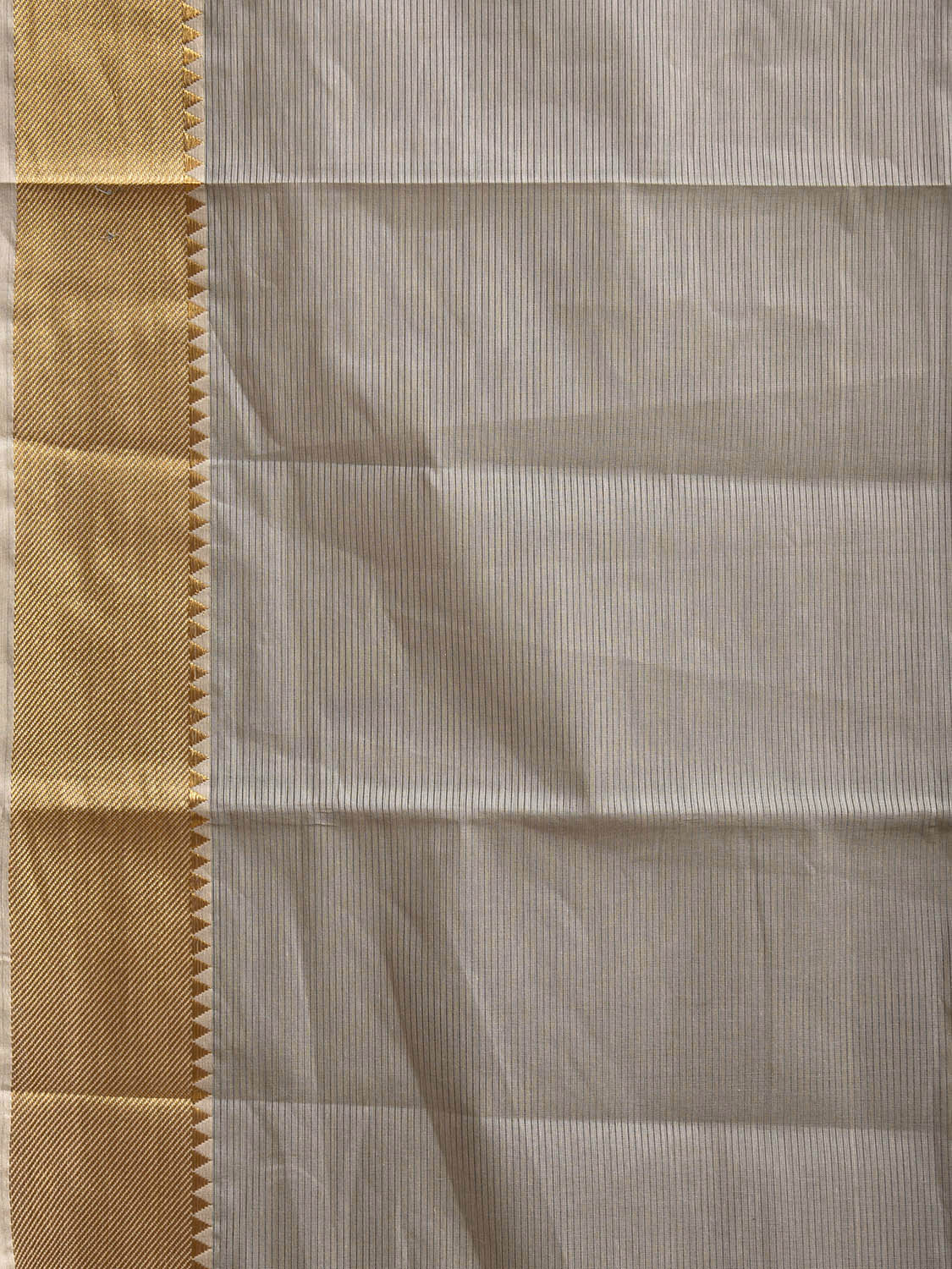 Light Grey Mangalgiri Cotton Handloom Saree with Strips and Small Temple Border Design No Blouse mn0108