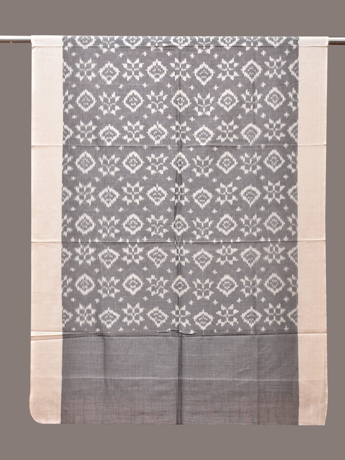 Light Grey Pochamaplly Ikat Cotton Handloom Dupatta with Telia Design ds3358