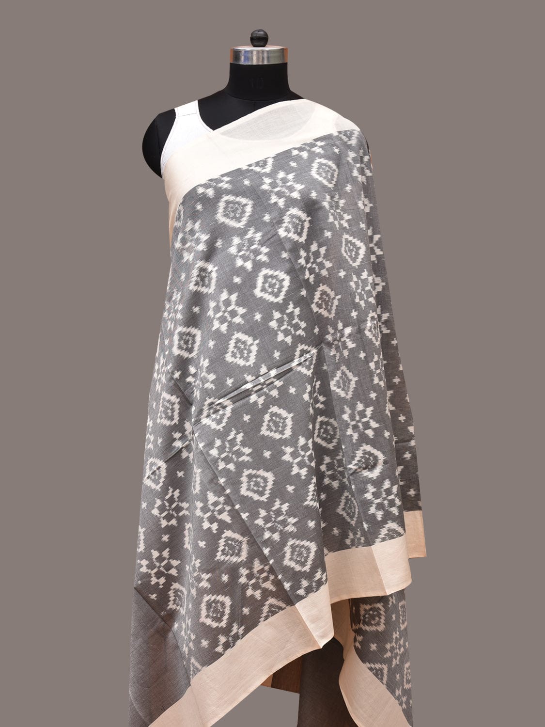 Light Grey Pochamaplly Ikat Cotton Handloom Dupatta with Telia Design ds3358