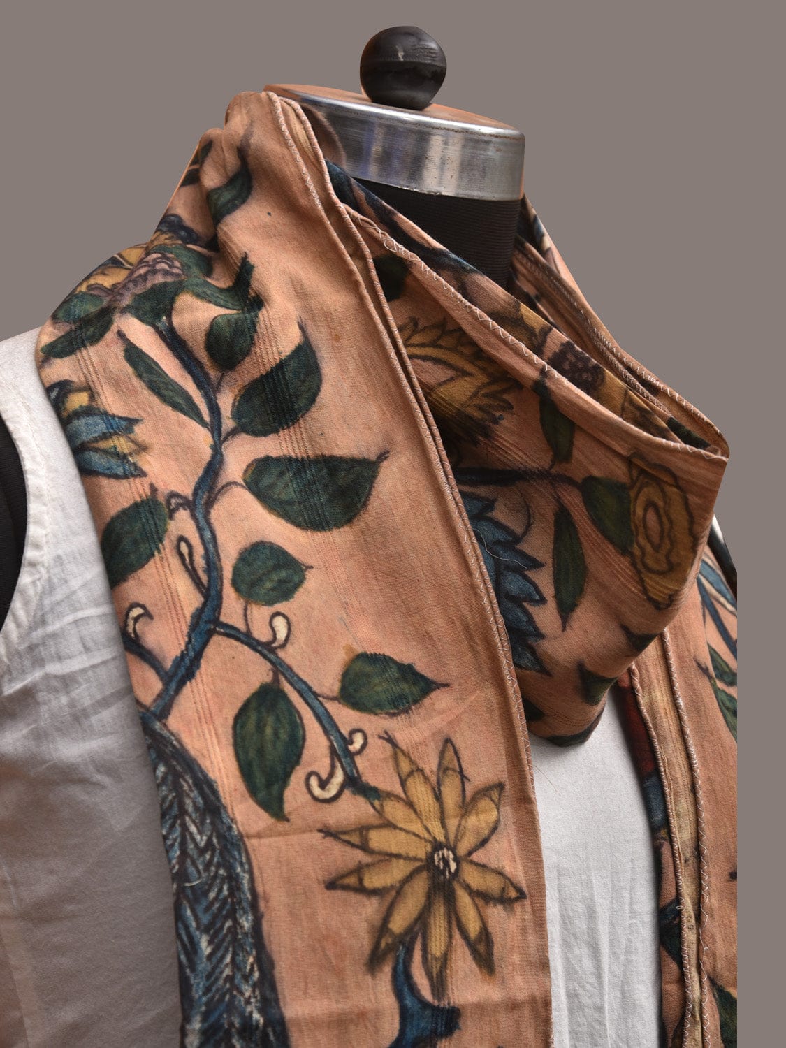 Light Orange Kalamkari Hand Painted Cotton Handloom Stole with Floral and Peacock Design ds3588