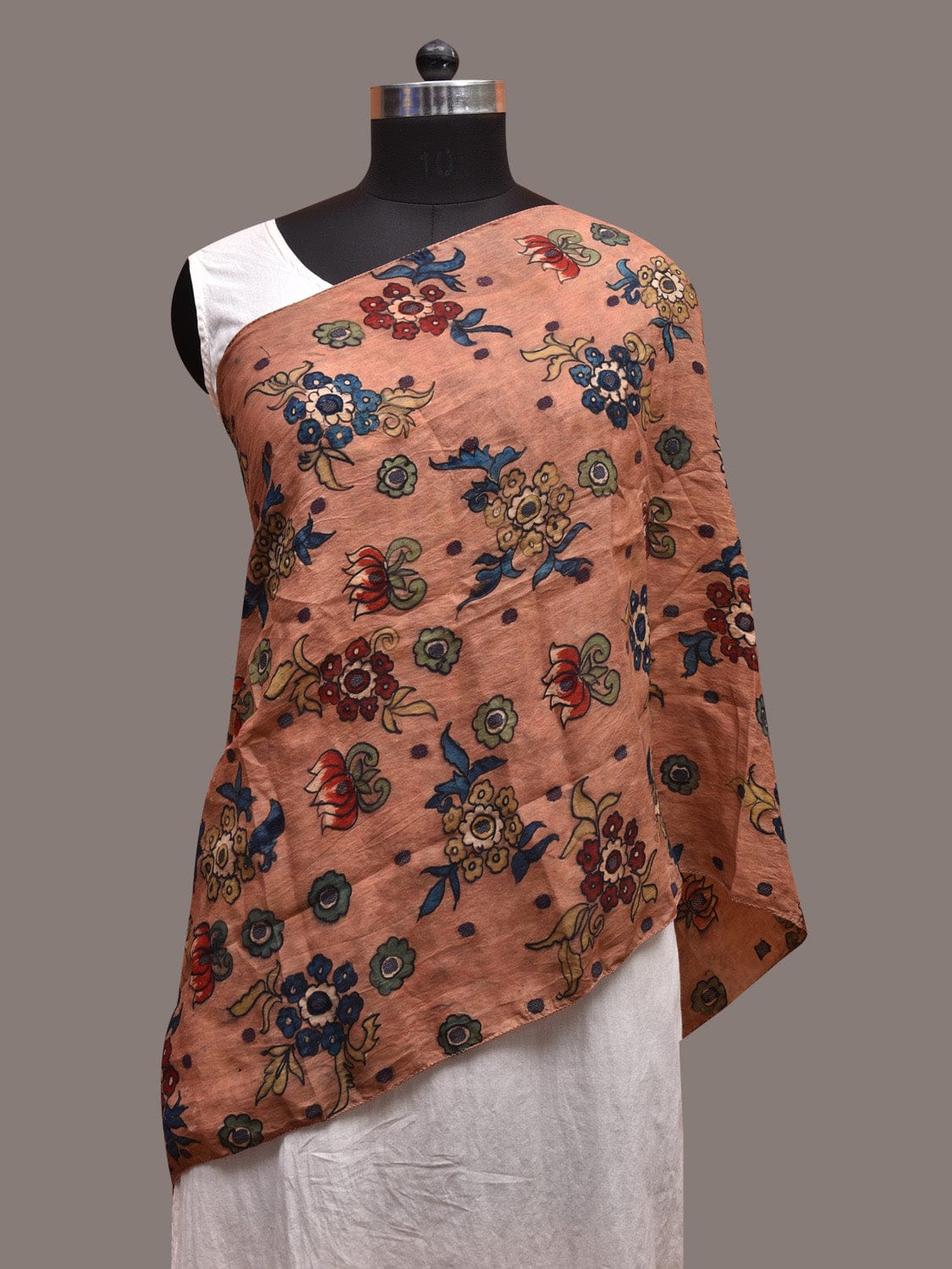 Light Peach Kalamkari Hand Painted Sico Stole with Floral Buta Design ds3636
