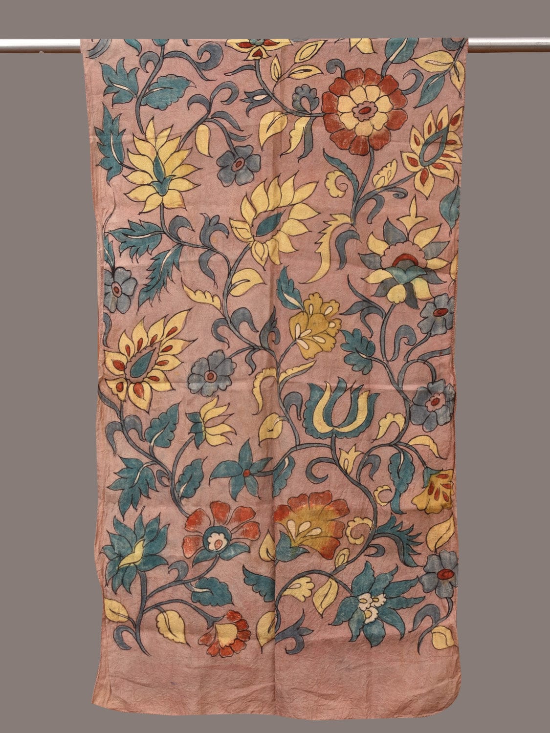 Light Peach Kalamkari Hand Painted Sico Stole with Floral Design ds3567